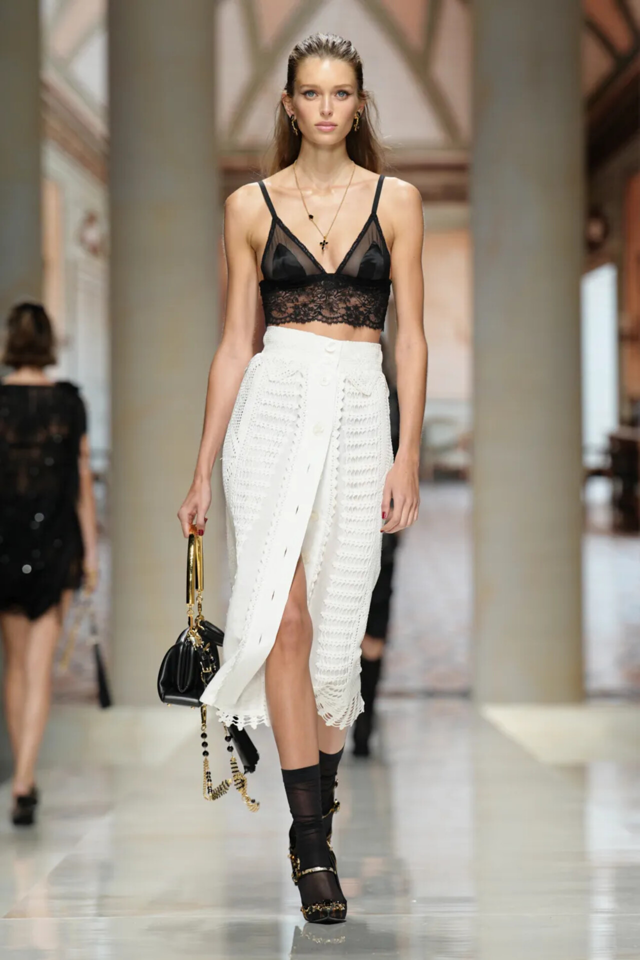 DOLCE&GABBANA SS27: SICILY IS NO LONGER A PLACE, IT’S A MEMORY Vanity Teen DOLCE&GABBANA SS27: SICILY IS NO LONGER A PLACE, IT’S A MEMORY DOLCE&GABBANA SS27: SICILY IS NO LONGER A PLACE, IT’S A MEMORY Vanity Teen
