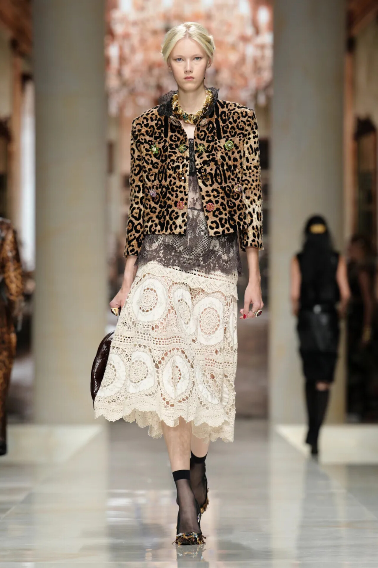 DOLCE&GABBANA SS27: SICILY IS NO LONGER A PLACE, IT’S A MEMORY Vanity Teen DOLCE&GABBANA SS27: SICILY IS NO LONGER A PLACE, IT’S A MEMORY DOLCE&GABBANA SS27: SICILY IS NO LONGER A PLACE, IT’S A MEMORY Vanity Teen