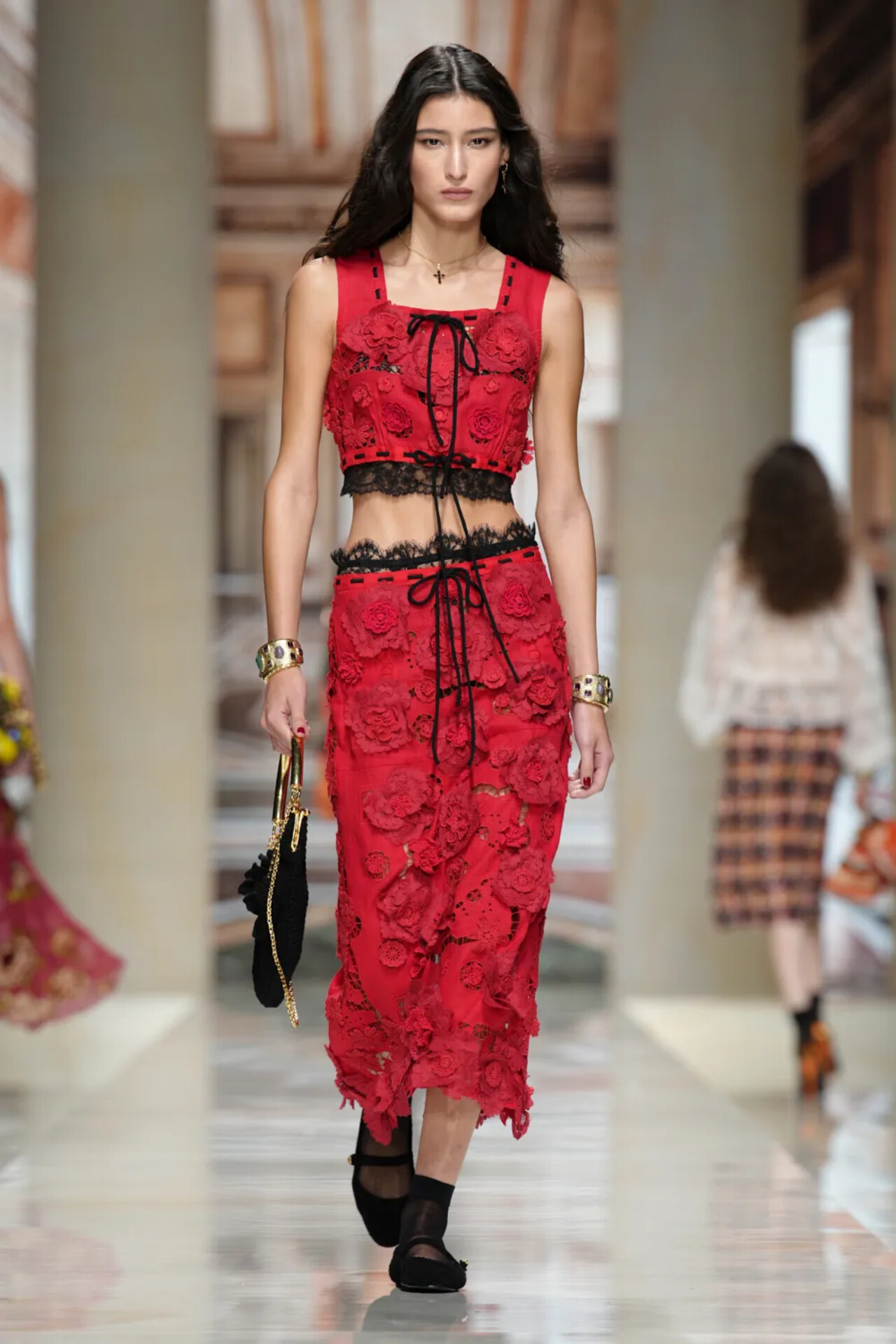 DOLCE&GABBANA SS27: SICILY IS NO LONGER A PLACE, IT’S A MEMORY Vanity Teen DOLCE&GABBANA SS27: SICILY IS NO LONGER A PLACE, IT’S A MEMORY DOLCE&GABBANA SS27: SICILY IS NO LONGER A PLACE, IT’S A MEMORY Vanity Teen