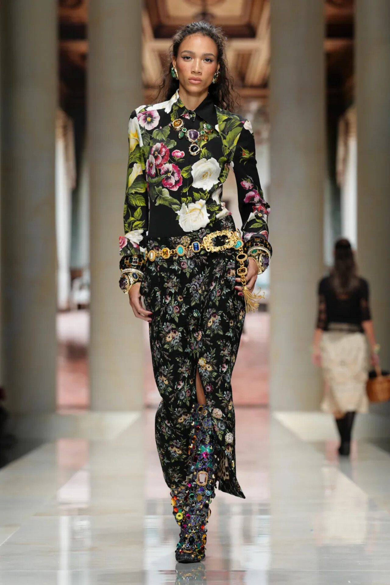 DOLCE&GABBANA SS27: SICILY IS NO LONGER A PLACE, IT’S A MEMORY Vanity Teen DOLCE&GABBANA SS27: SICILY IS NO LONGER A PLACE, IT’S A MEMORY DOLCE&GABBANA SS27: SICILY IS NO LONGER A PLACE, IT’S A MEMORY Vanity Teen