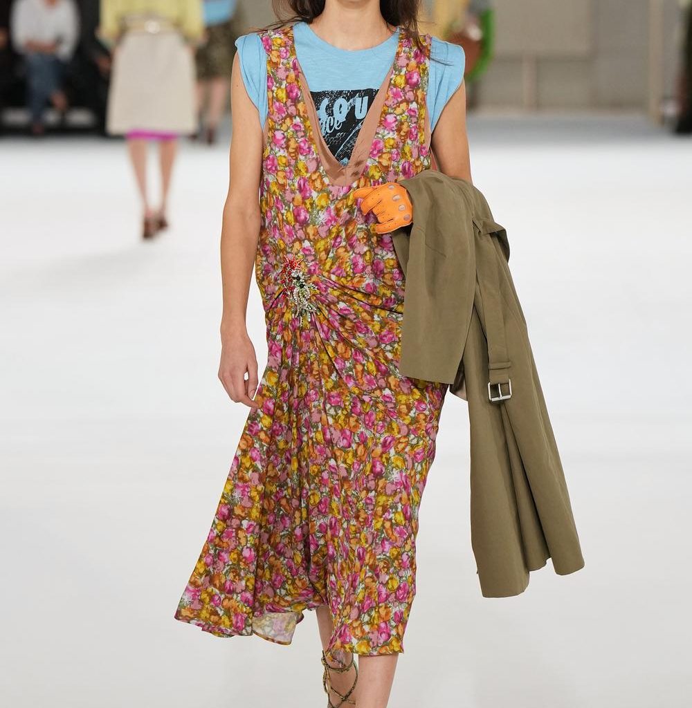 DRIES VAN NOTEN SS27 - WHAT IF FLOWERS FELL APART? DRIES VAN NOTEN SS27 - WHAT IF FLOWERS FELL APART? Vanity Teen