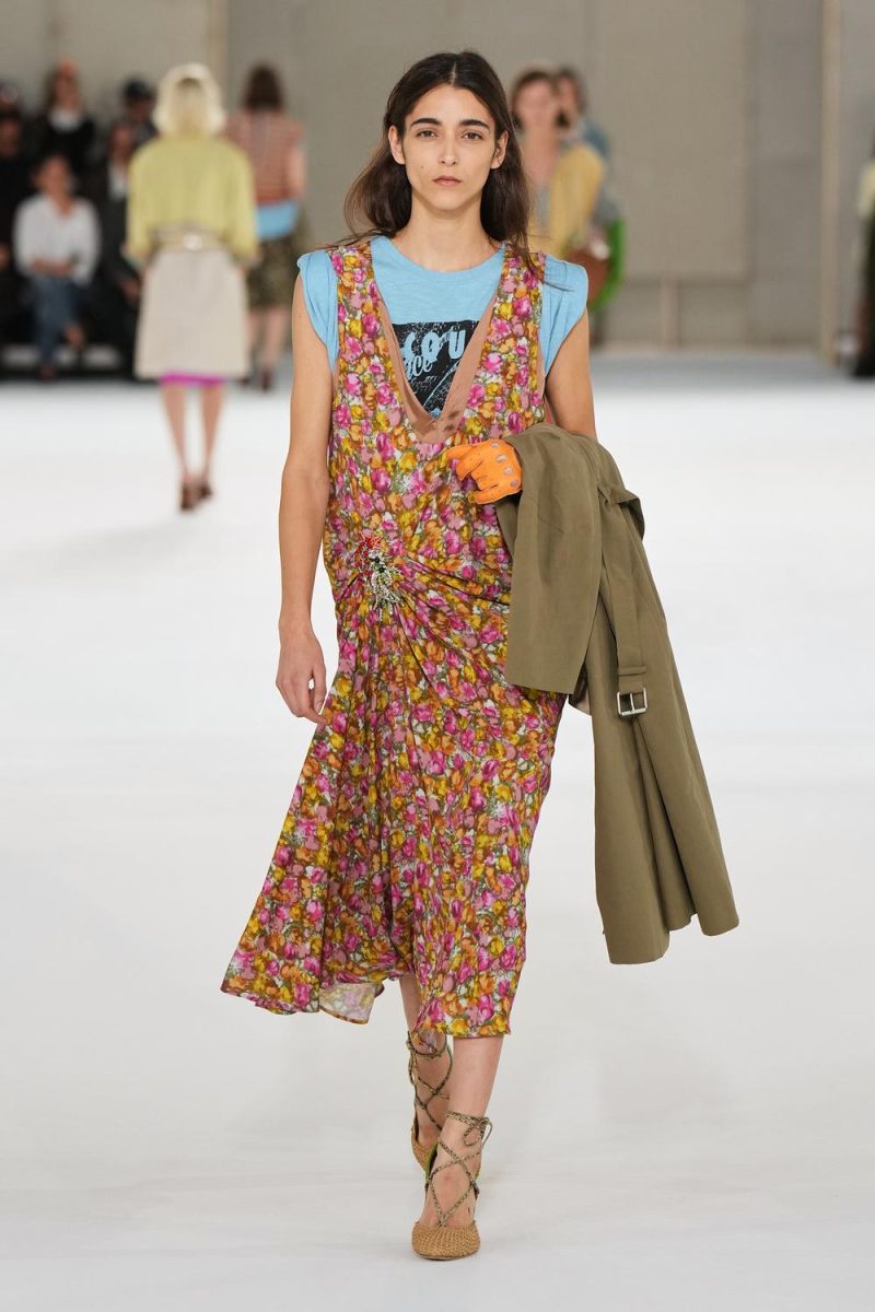 DRIES VAN NOTEN SS27 - WHAT IF FLOWERS FELL APART? DRIES VAN NOTEN SS27 - WHAT IF FLOWERS FELL APART? Vanity Teen