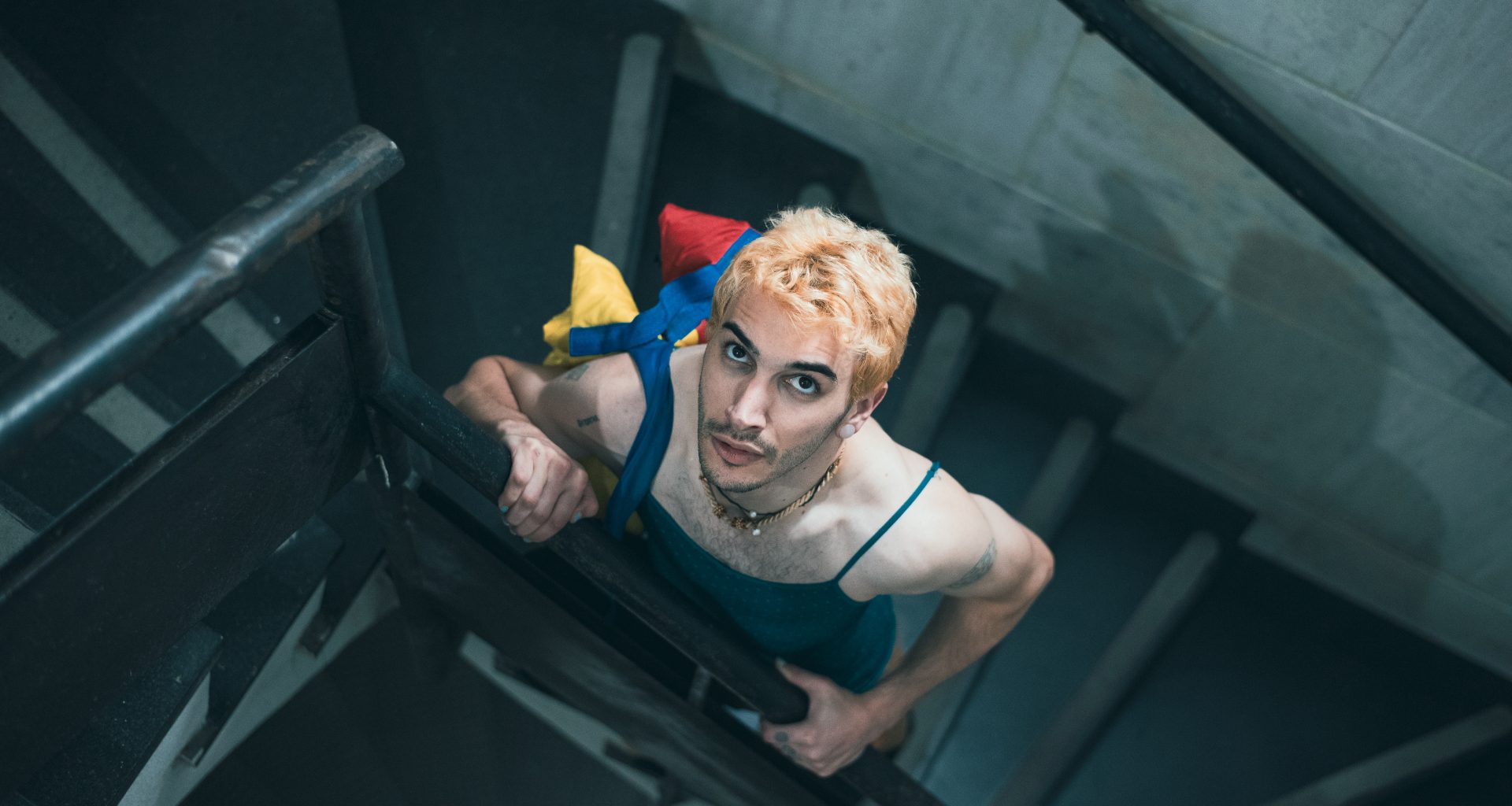 VICTOR DI MARCO: LONDON, UNFILTERED VICTOR DI MARCO: LONDON, UNFILTERED Vanity Teen 虚荣青年
