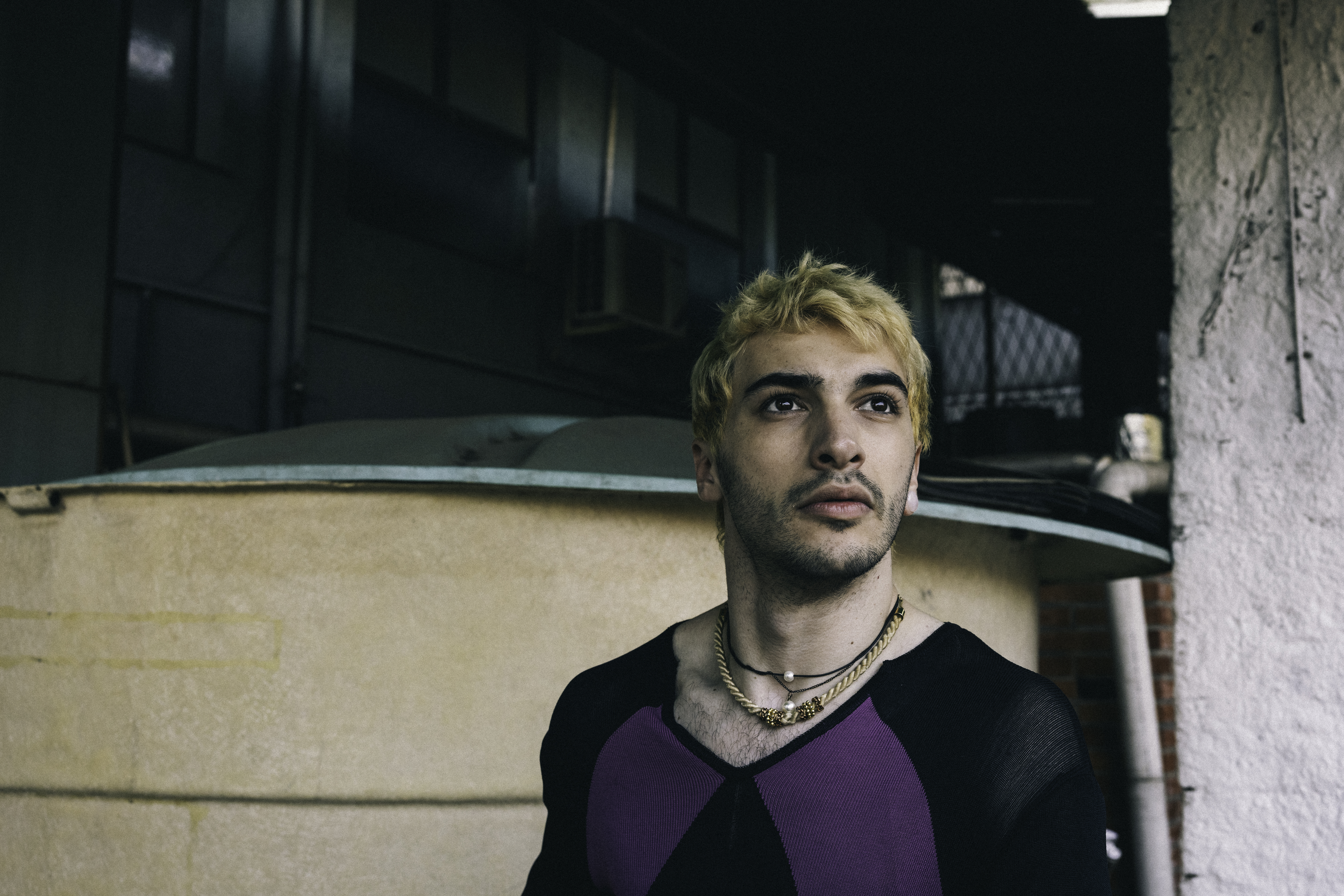 VICTOR DI MARCO: LONDON, UNFILTERED Vanity Teen 虚荣青年 VICTOR DI MARCO: LONDON, UNFILTERED VICTOR DI MARCO: LONDON, UNFILTERED Vanity Teen 虚荣青年