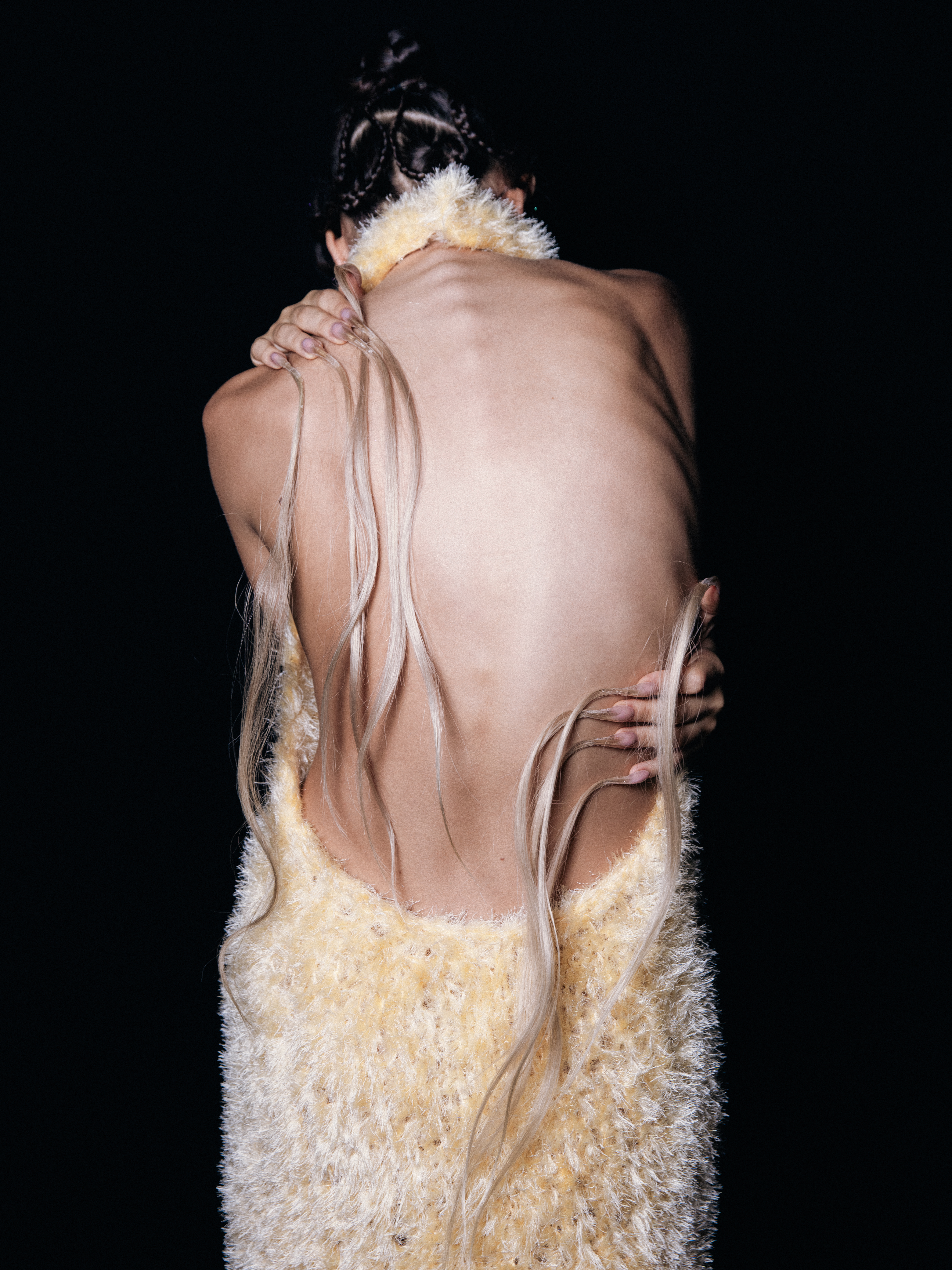 HAIR HIM OUT: EVANIE FRAUSTO’S SS27 SHOWPONY AT NYFW Vanity Teen 虚荣青年 HAIR HIM OUT: EVANIE FRAUSTO’S SS27 SHOWPONY AT NYFW HAIR HIM OUT: EVANIE FRAUSTO’S SS27 SHOWPONY AT NYFW Vanity Teen 虚荣青年