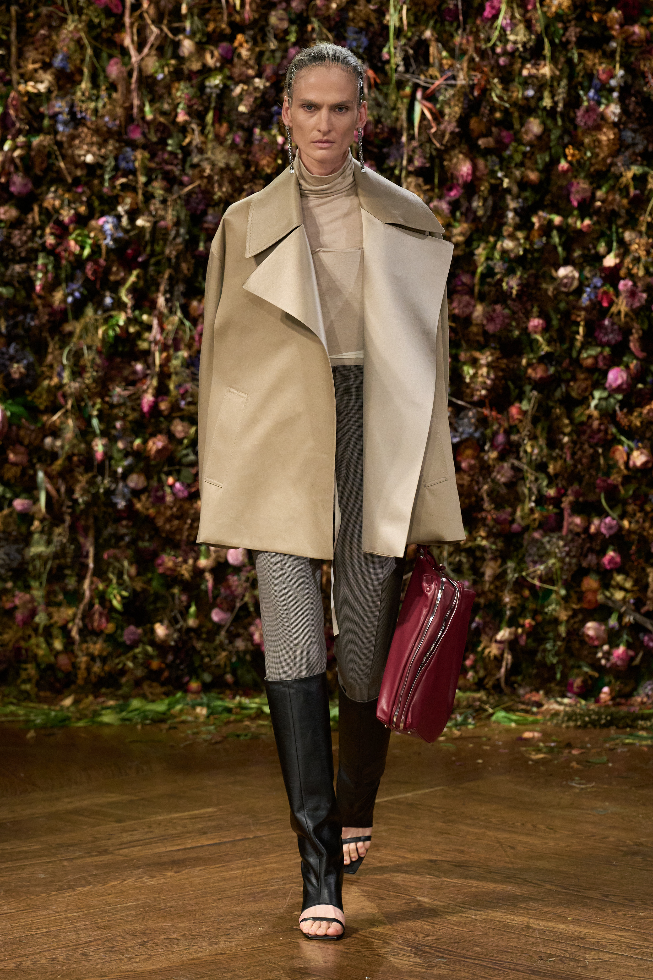 Maison Margiela Spring Summer 2027: Hard and Soft Vanity Teen Maison Margiela Spring Summer 2027: Hard and Soft Maison Margiela Spring Summer 2027: Hard and Soft Vanity Teen
