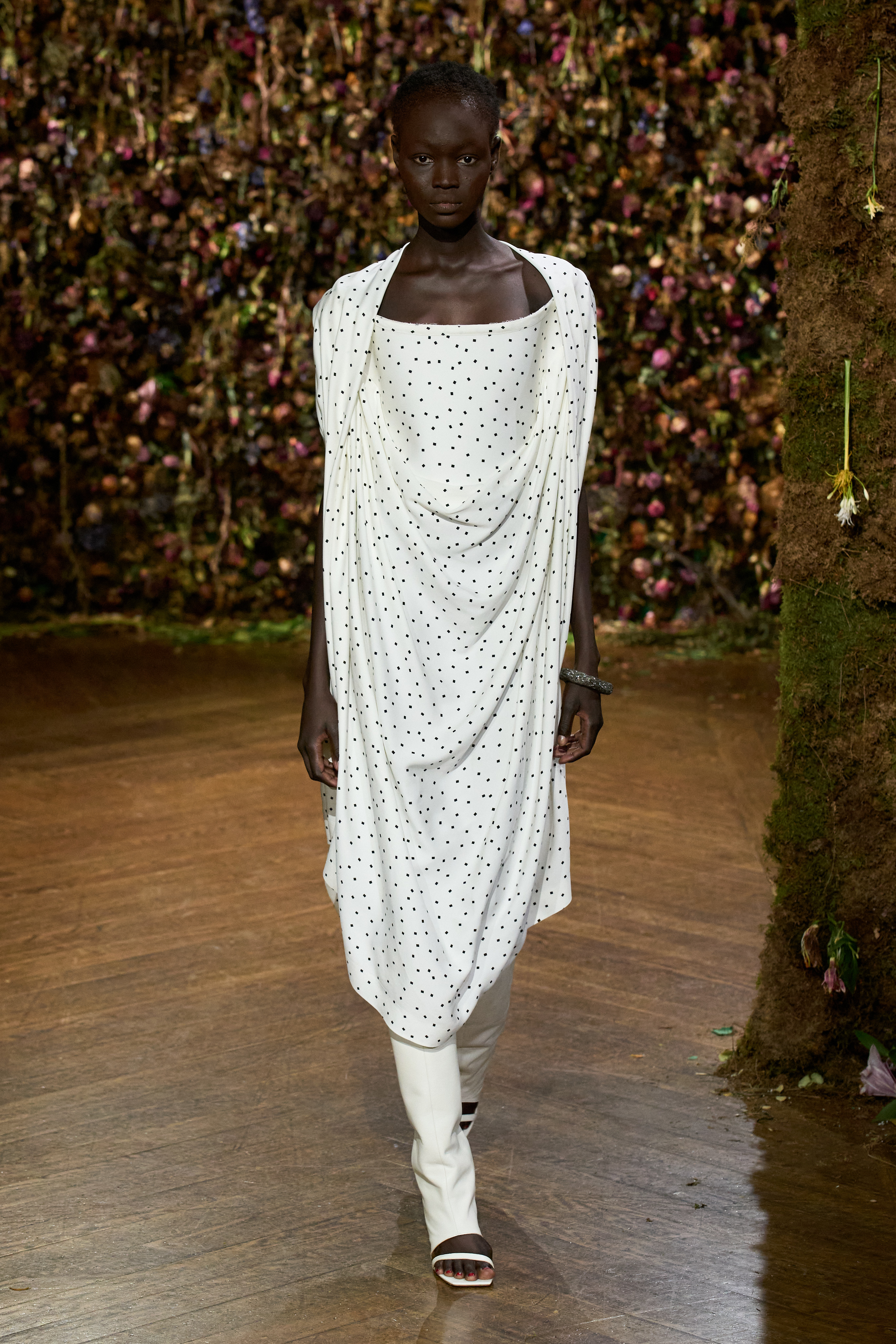 Maison Margiela Spring Summer 2027: Hard and Soft Vanity Teen Maison Margiela Spring Summer 2027: Hard and Soft Maison Margiela Spring Summer 2027: Hard and Soft Vanity Teen