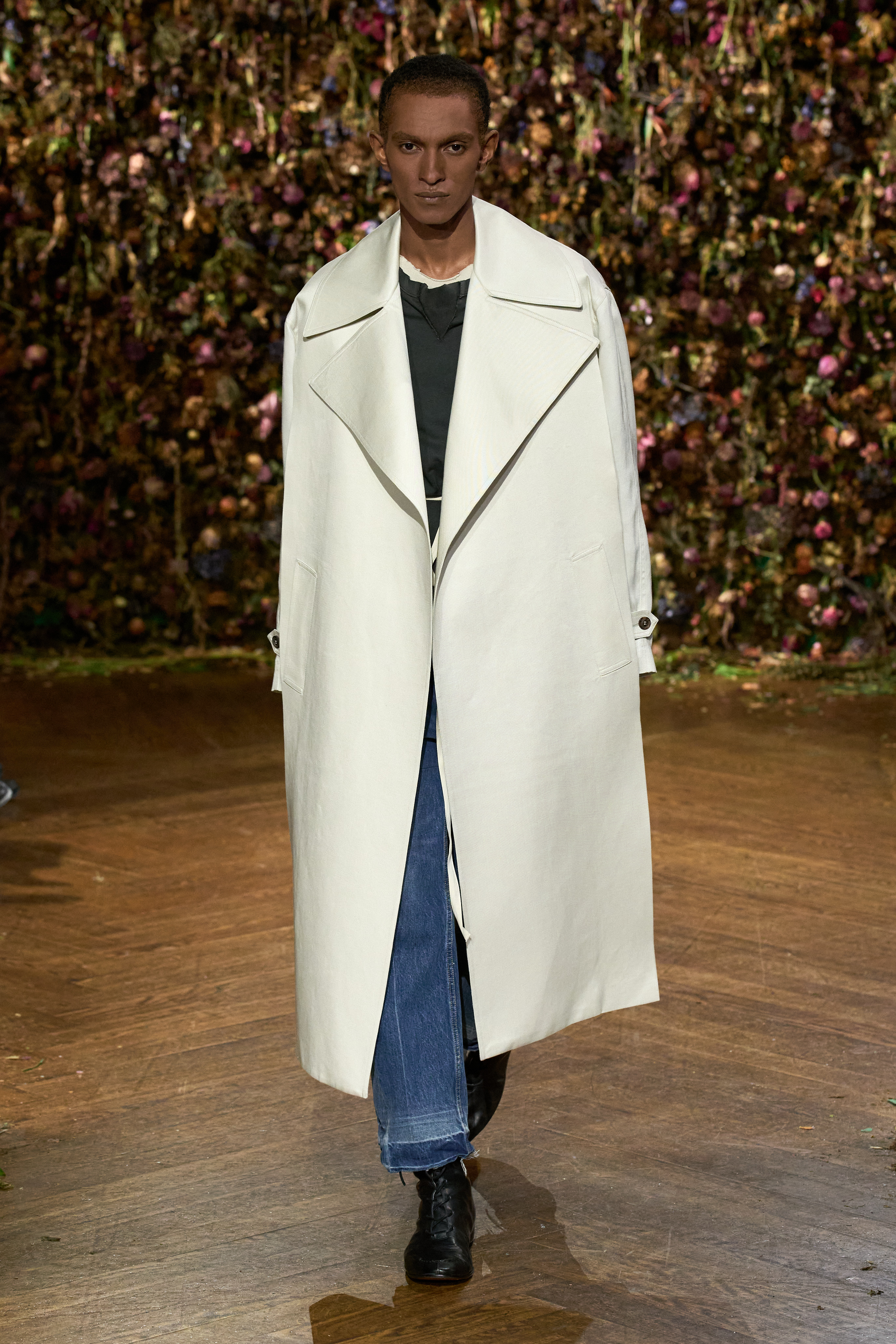 Maison Margiela Spring Summer 2027: Hard and Soft Vanity Teen Maison Margiela Spring Summer 2027: Hard and Soft Maison Margiela Spring Summer 2027: Hard and Soft Vanity Teen