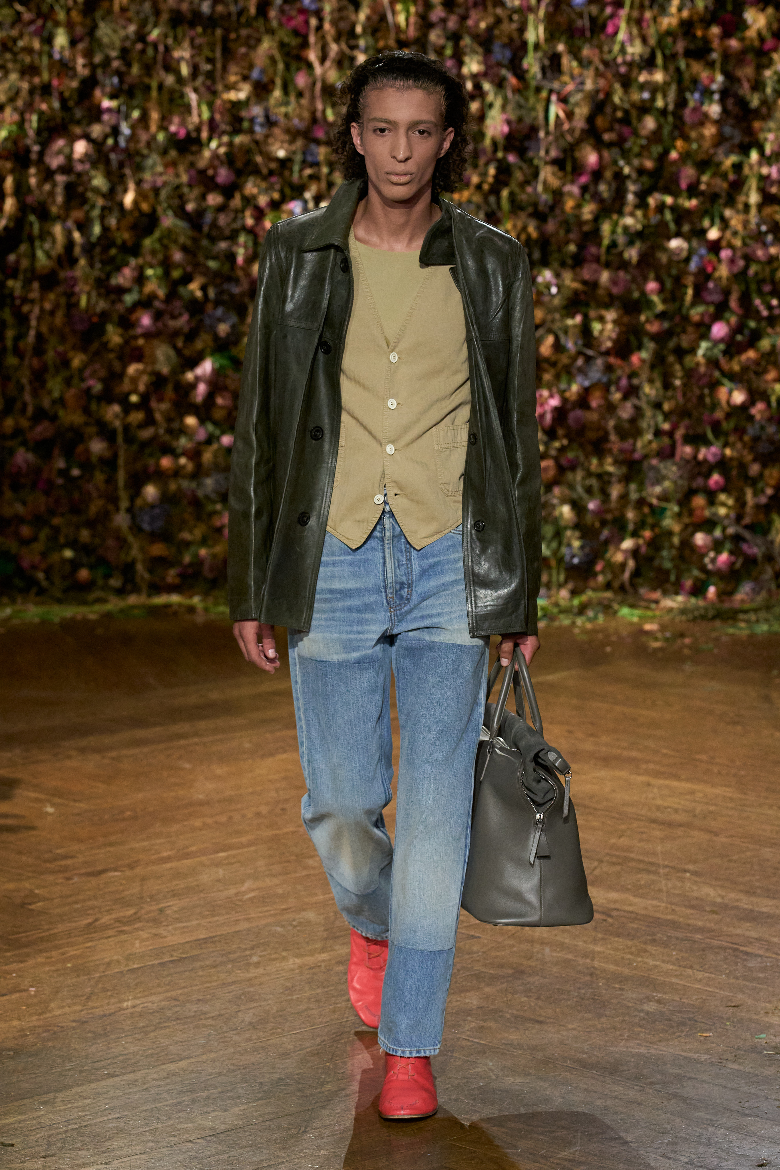 Maison Margiela Spring Summer 2027: Hard and Soft Vanity Teen Maison Margiela Spring Summer 2027: Hard and Soft Maison Margiela Spring Summer 2027: Hard and Soft Vanity Teen