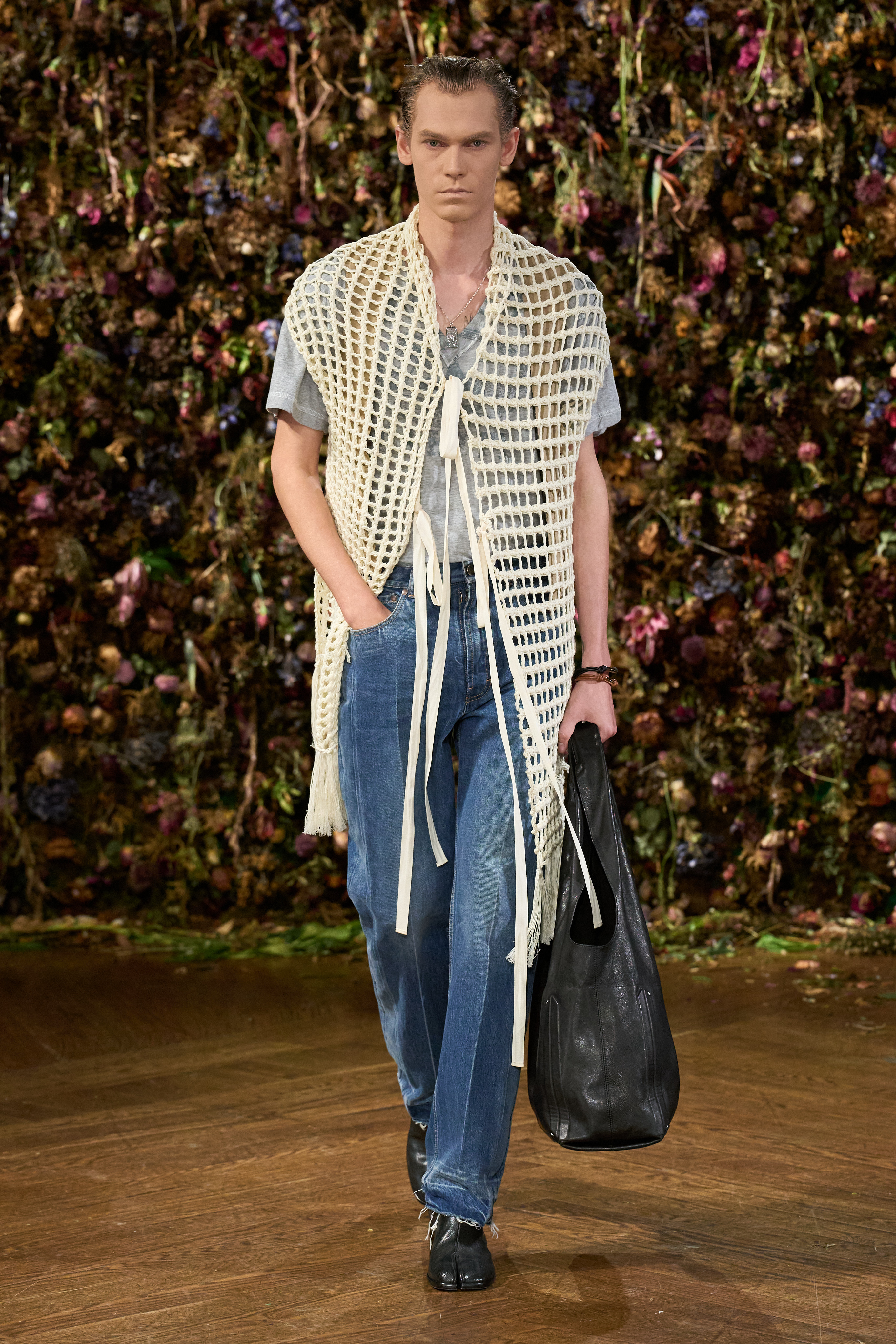 Maison Margiela Spring Summer 2027: Hard and Soft Vanity Teen Maison Margiela Spring Summer 2027: Hard and Soft Maison Margiela Spring Summer 2027: Hard and Soft Vanity Teen