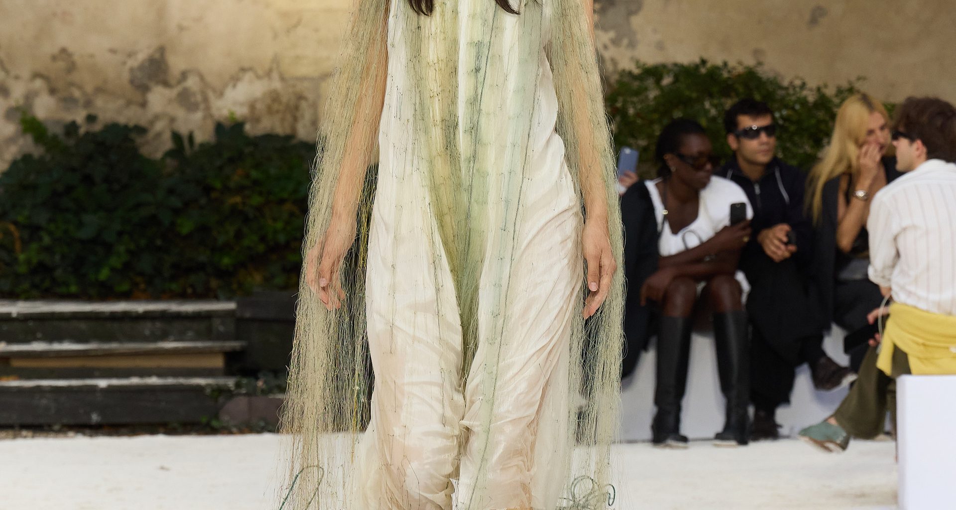 HODAKOVA SS27 Look48