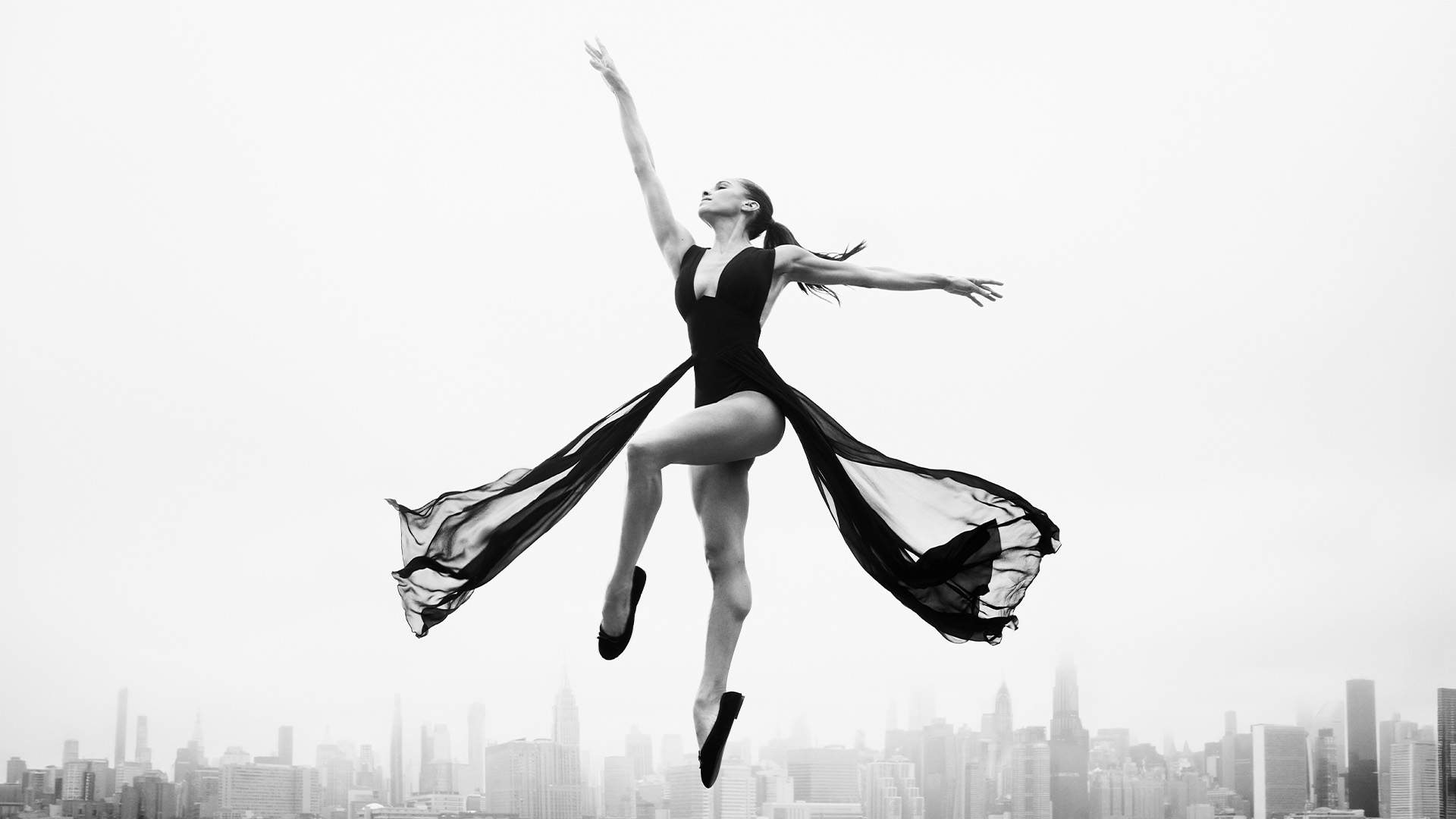 40 Years, Three Icons: Stuart Weitzman Celebrates with Gigi Hadid, Misty Copeland and Yang Mi 40 Years, Three Icons: Stuart Weitzman Celebrates with Gigi Hadid, Misty Copeland and Yang Mi Vanity Teen 虚荣青年