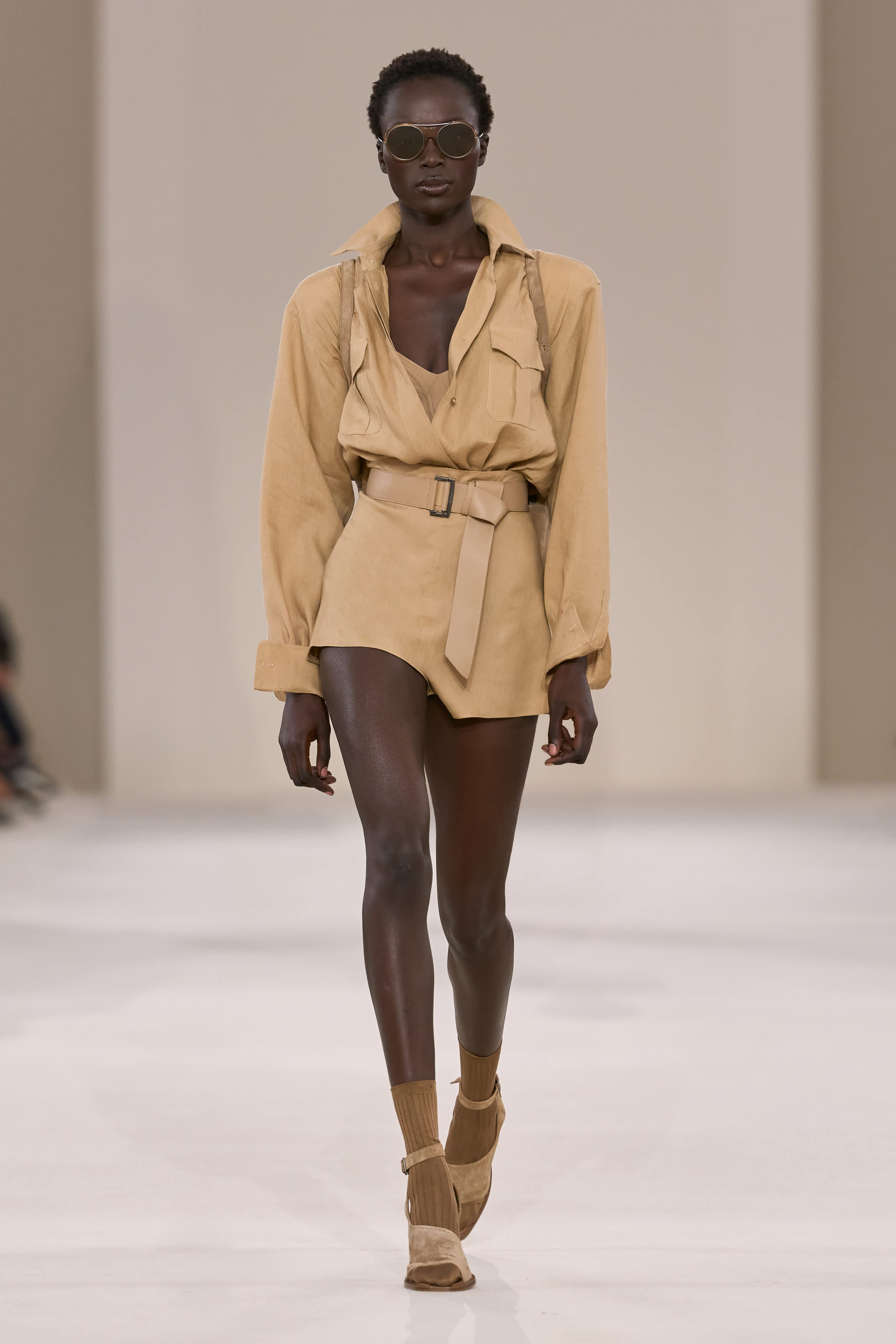Max Mara SS27 Dresses Adventurous, Elegant Woman Max Mara SS27 Dresses Adventurous, Elegant Woman Vanity Teen