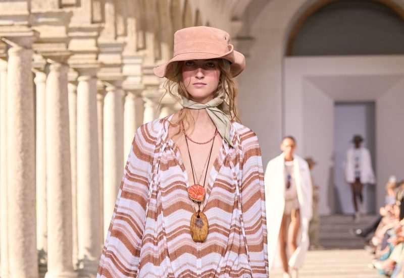 Missoni SS27: A Sophisticated Nomadism Without Rules Missoni SS27: A Sophisticated Nomadism Without Rules Vanity Teen