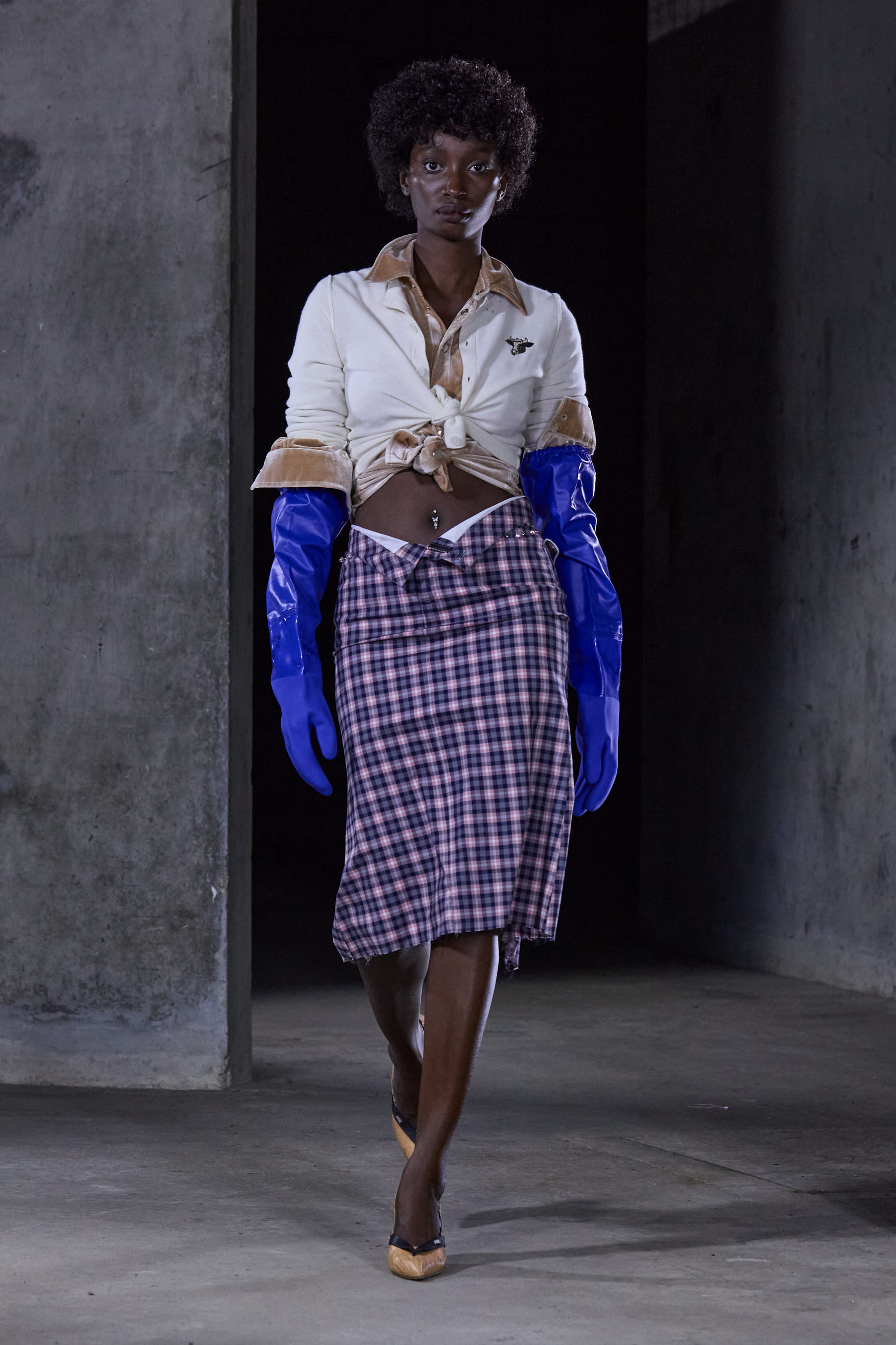 Natasha Zinko SS27: Everyone Is Watching. Who Are You? Vanity Teen 虚荣青年 Natasha Zinko SS27