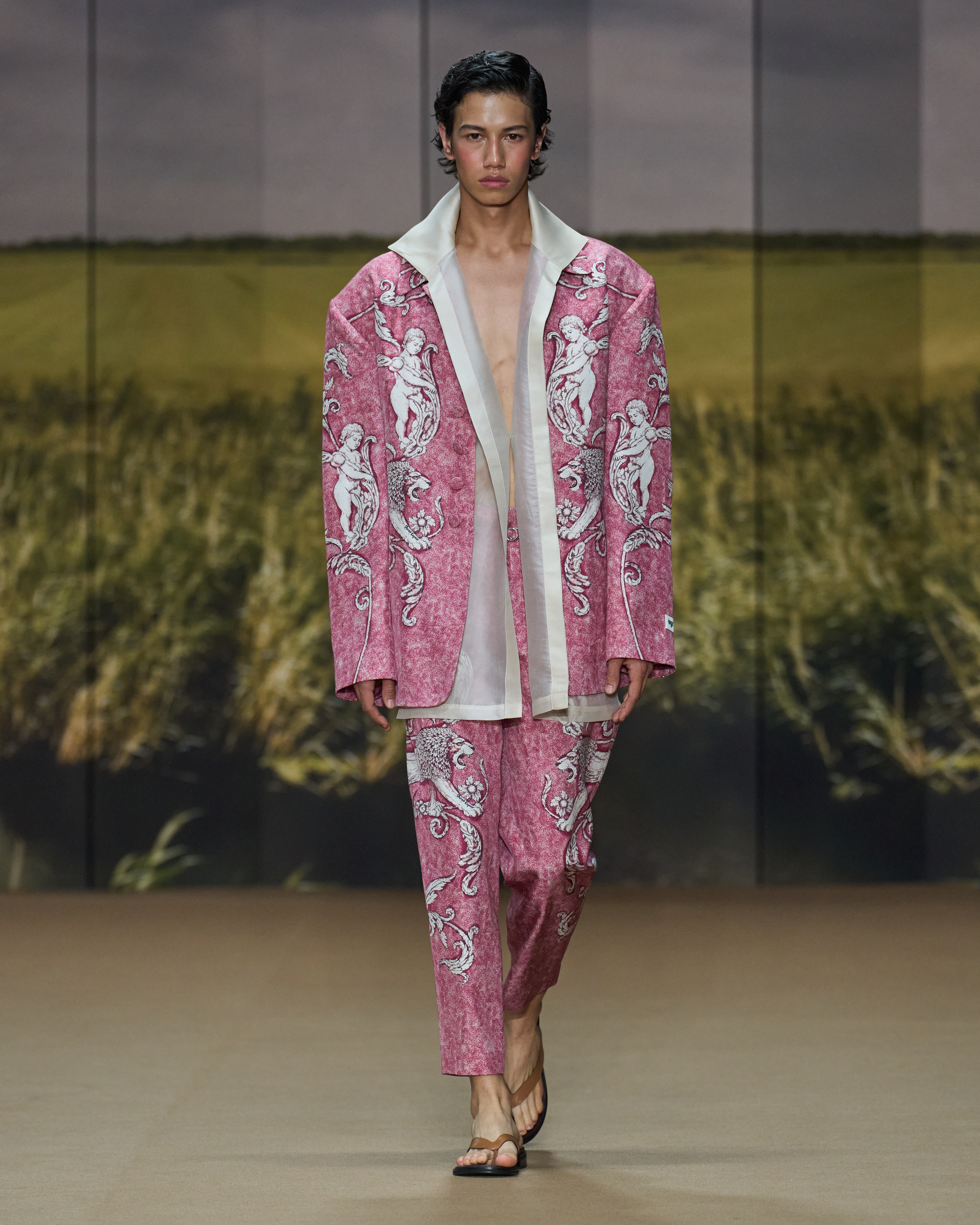 Dhruv Kapoor SS27: It’s Time to Look at the Present Vanity Teen Dhruv Kapoor SS27: It’s Time to Look at the Present Dhruv Kapoor SS27: It’s Time to Look at the Present Vanity Teen