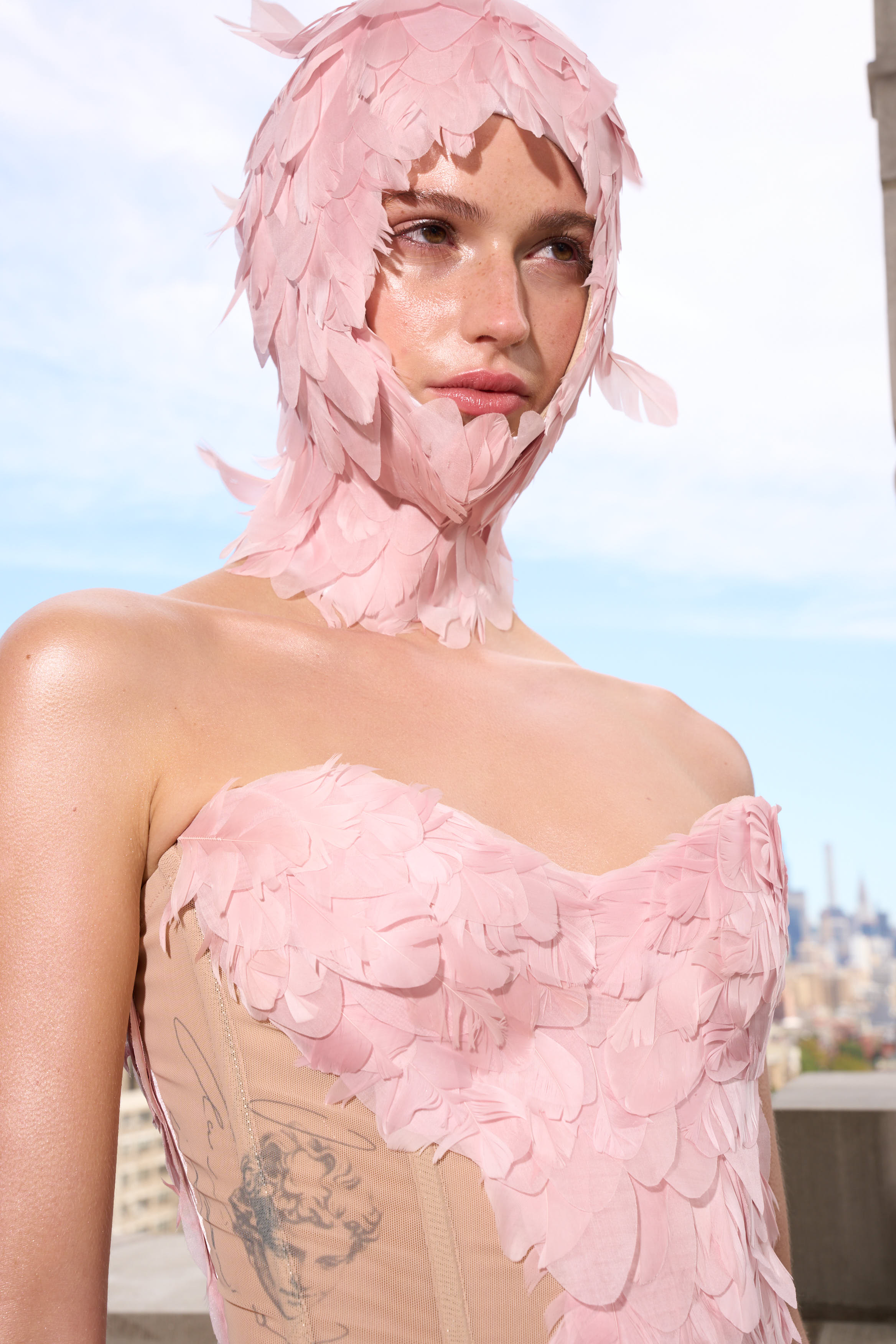 TTSWTRS SS27 Wonderland: A Surrealistic Journey Between Fashion AI and Sustainability at NYFW Vanity Teen 虚荣青年 TTSWTRS SS27 Wonderland, NYFW.