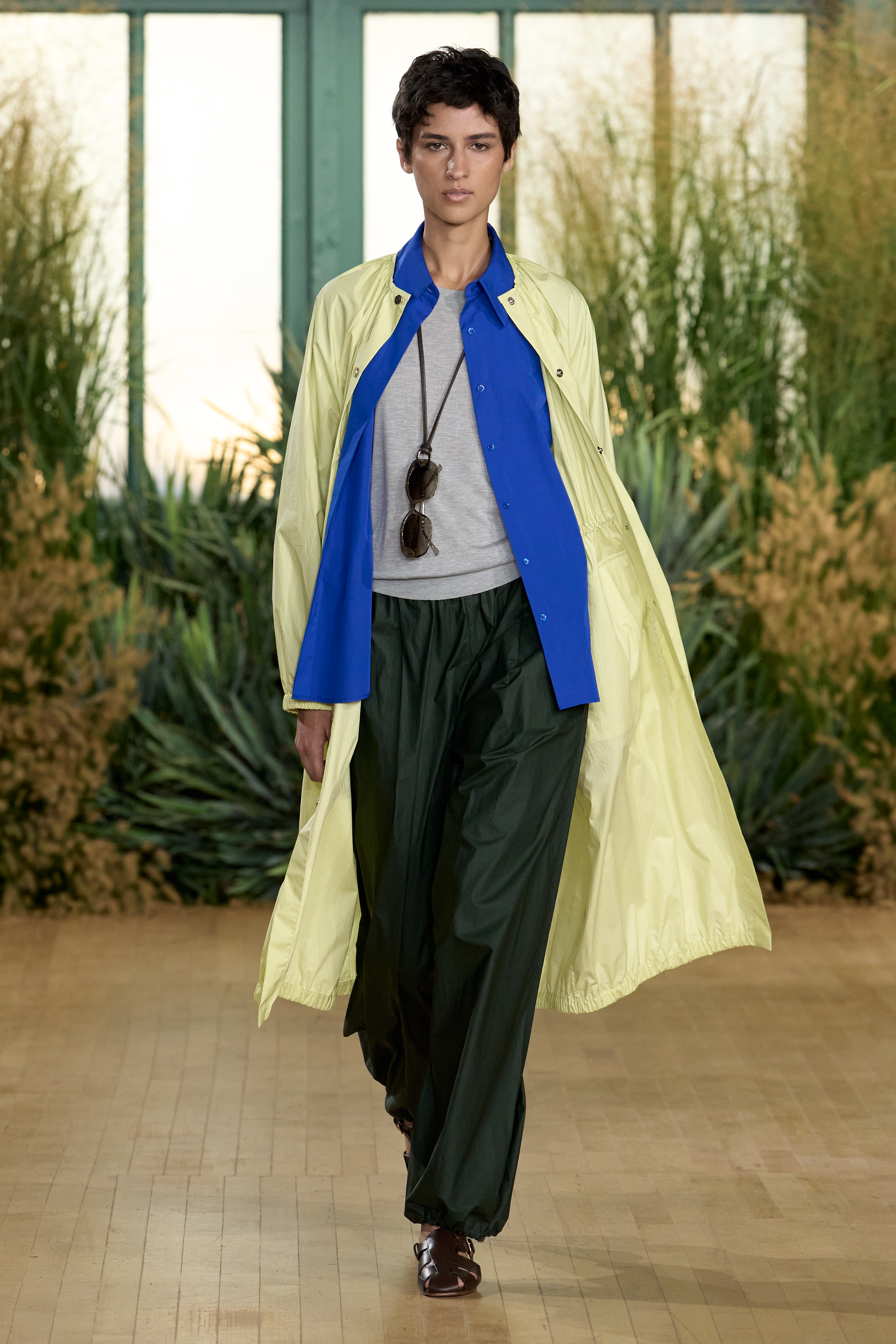 PROENZA SCHOULER MAKES THE PS1 WALK AGAIN PROENZA SCHOULER MAKES THE PS1 WALK AGAIN Vanity Teen 虚荣青年