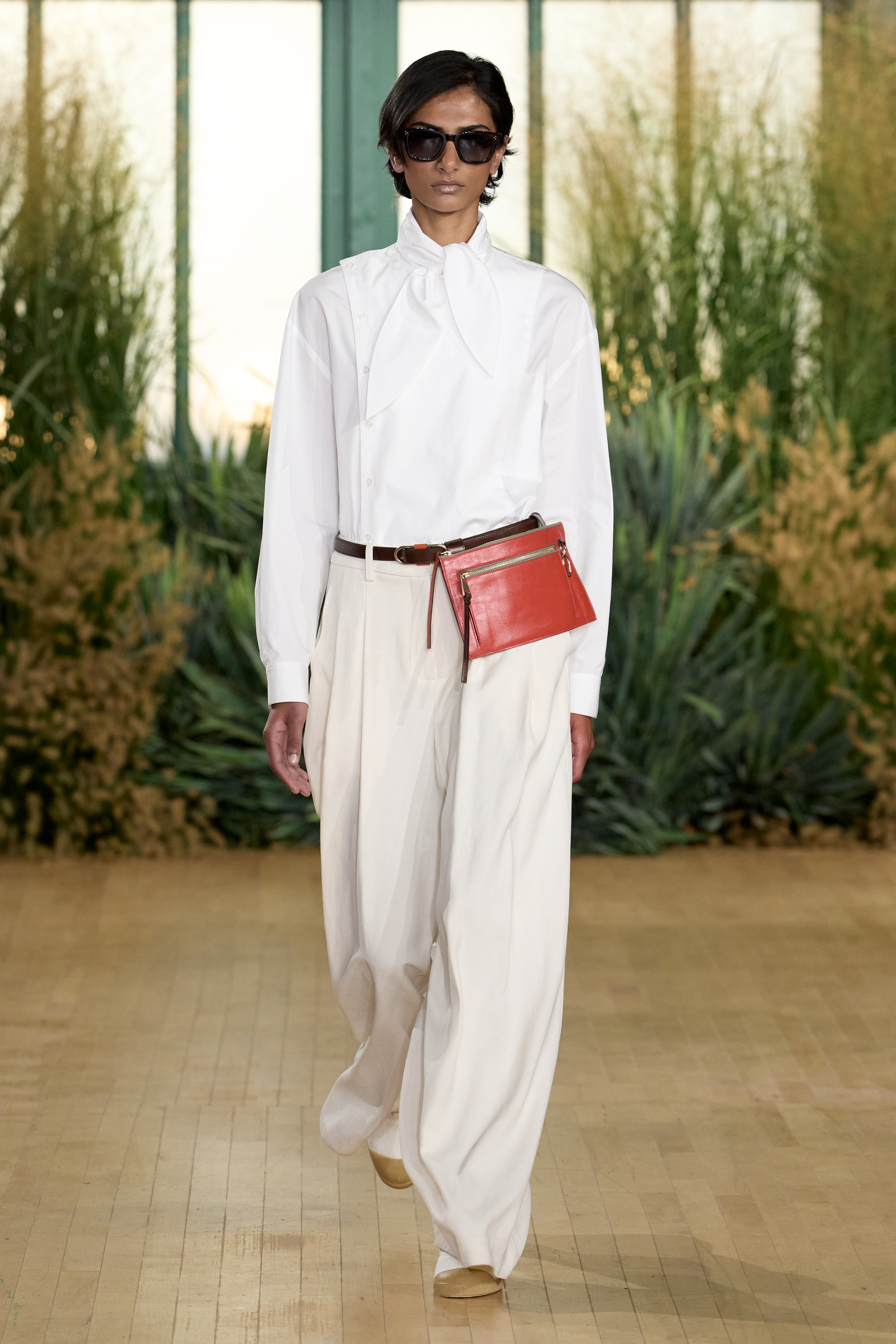 PROENZA SCHOULER MAKES THE PS1 WALK AGAIN PROENZA SCHOULER MAKES THE PS1 WALK AGAIN Vanity Teen 虚荣青年