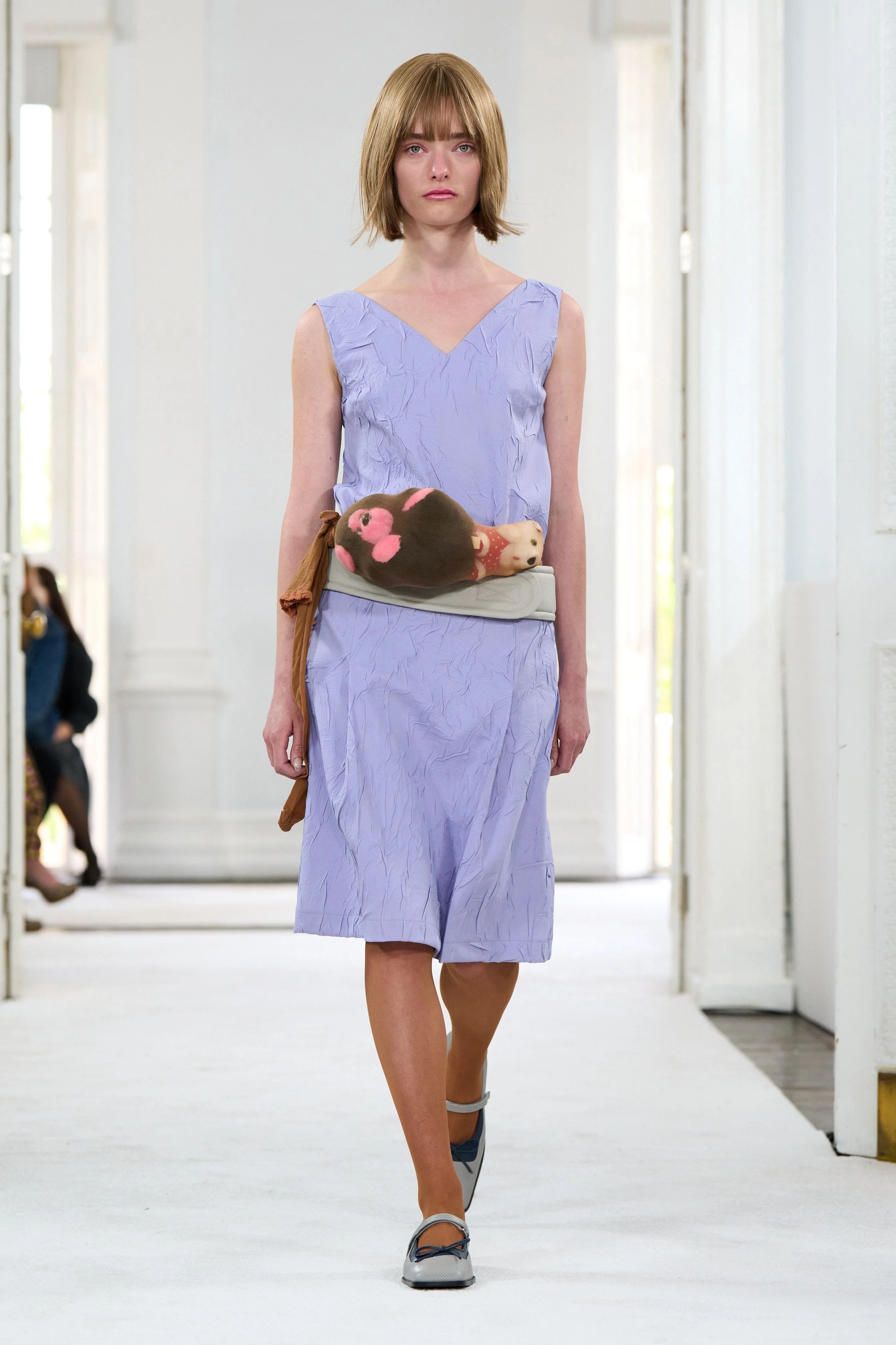 Ashley Williams SS27: Dressing for a Room You Never Leave Vanity Teen Ashley Williams Spring/Summer 27 runway.