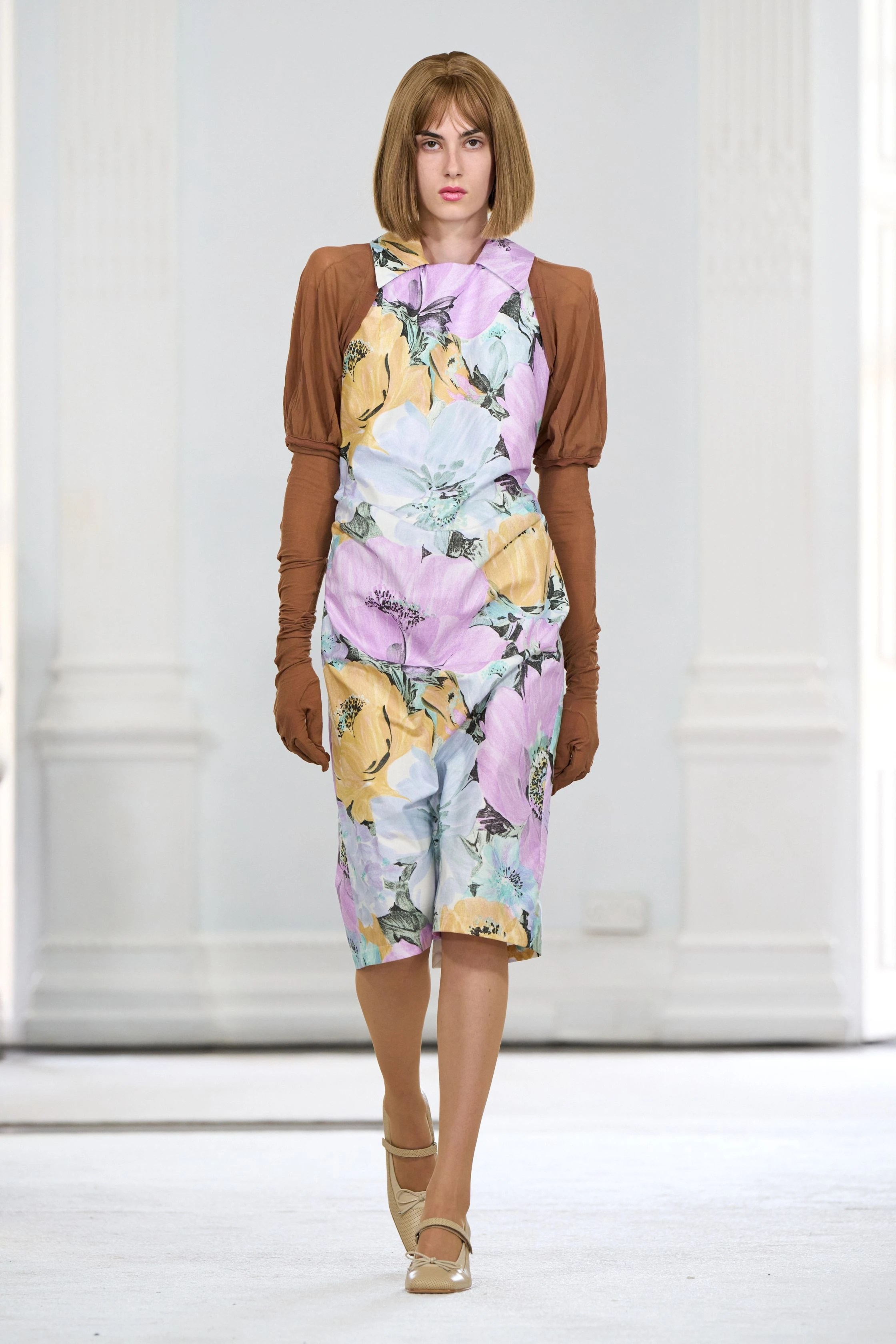 Ashley Williams SS27: Dressing for a Room You Never Leave Vanity Teen Ashley Williams SS27: Dressing for a Room You Never Leave Ashley Williams SS27: Dressing for a Room You Never Leave Vanity Teen