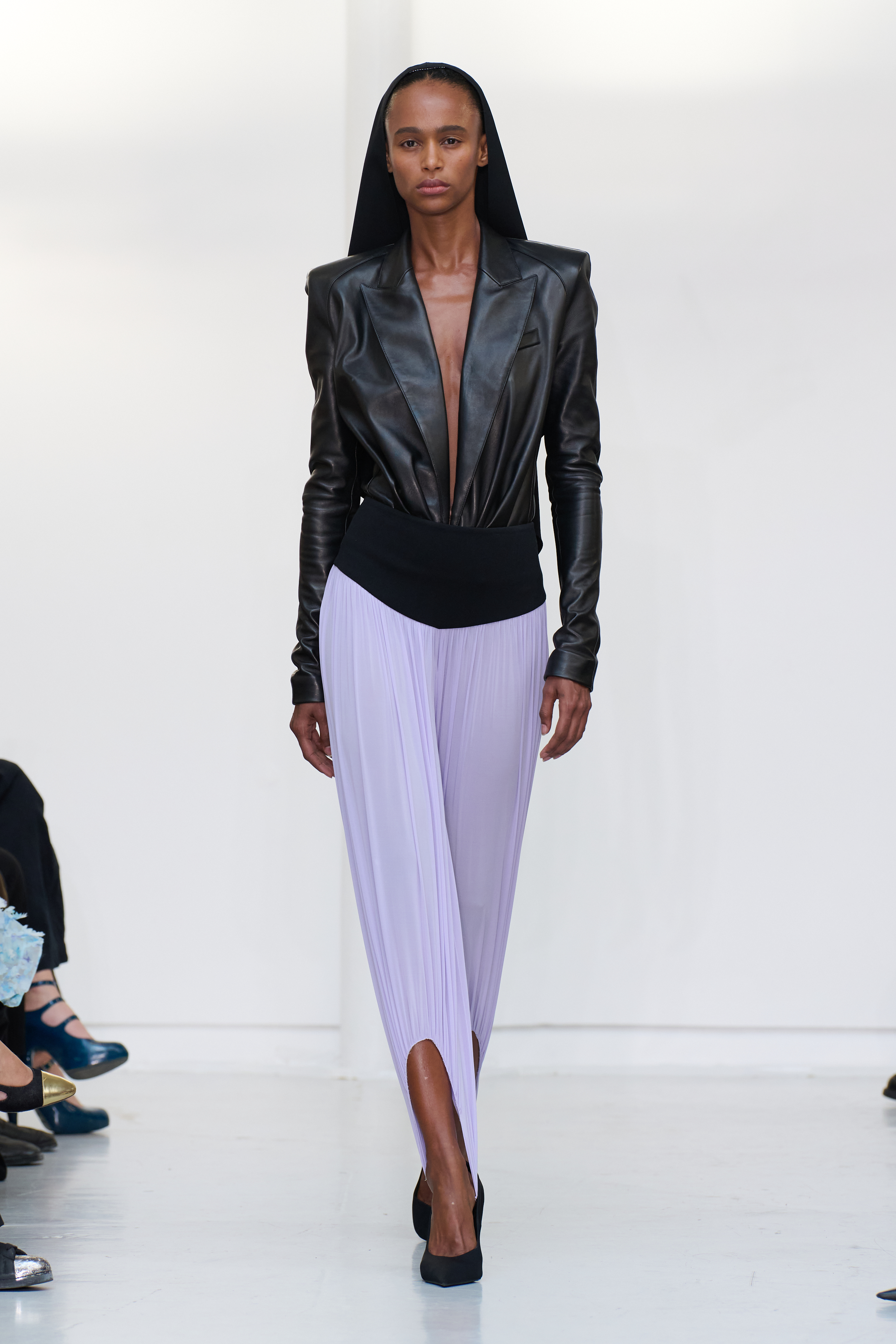 Between Milk and Wine: Burç Akyol Wants His Spring 2027 Ready-to-Wear Collection to Leave a Sensual Mark Vanity Teen Between Milk and Wine: Burç Akyol Wants His Spring 2027 Ready-to-Wear Collection to Leave a Sensual Mark Between Milk and Wine: Burç Akyol Wants His Spring 2027 Ready-to-Wear Collection to Leave a Sensual Mark Vanity Teen