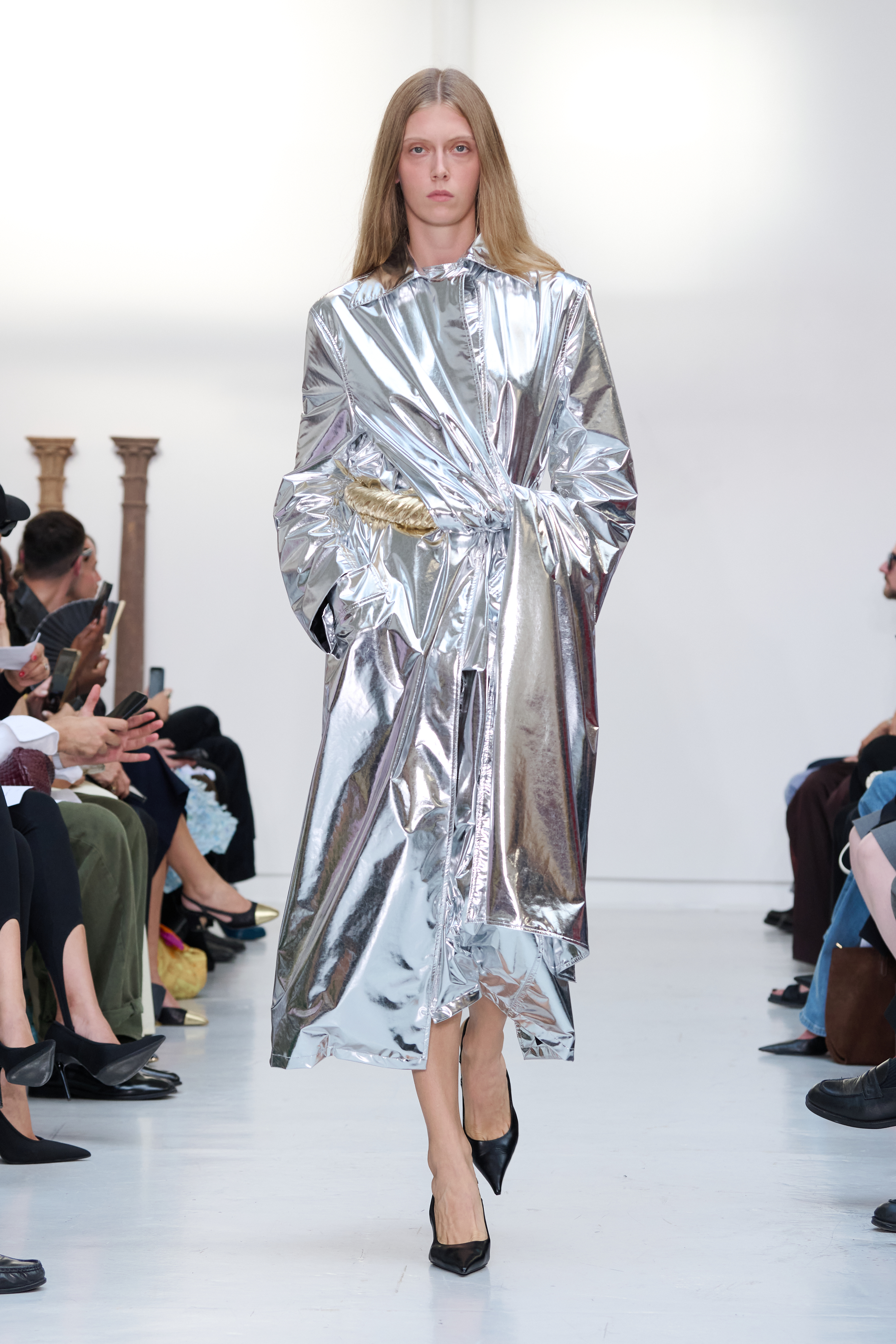 Between Milk and Wine: Burç Akyol Wants His Spring 2027 Ready-to-Wear Collection to Leave a Sensual Mark Vanity Teen Between Milk and Wine: Burç Akyol Wants His Spring 2027 Ready-to-Wear Collection to Leave a Sensual Mark Between Milk and Wine: Burç Akyol Wants His Spring 2027 Ready-to-Wear Collection to Leave a Sensual Mark Vanity Teen