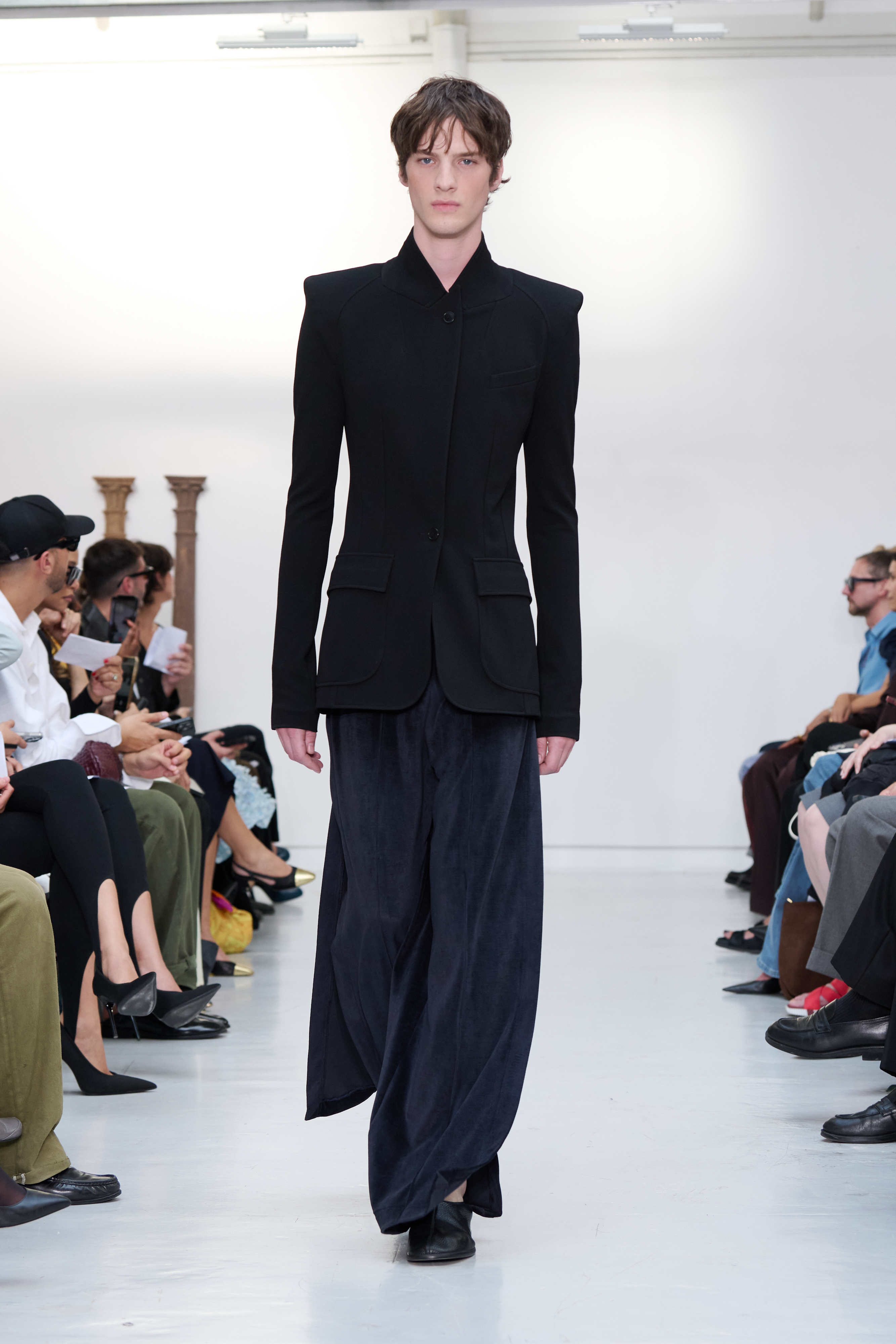 Between Milk and Wine: Burç Akyol Wants His Spring 2027 Ready-to-Wear Collection to Leave a Sensual Mark Vanity Teen Between Milk and Wine: Burç Akyol Wants His Spring 2027 Ready-to-Wear Collection to Leave a Sensual Mark Between Milk and Wine: Burç Akyol Wants His Spring 2027 Ready-to-Wear Collection to Leave a Sensual Mark Vanity Teen