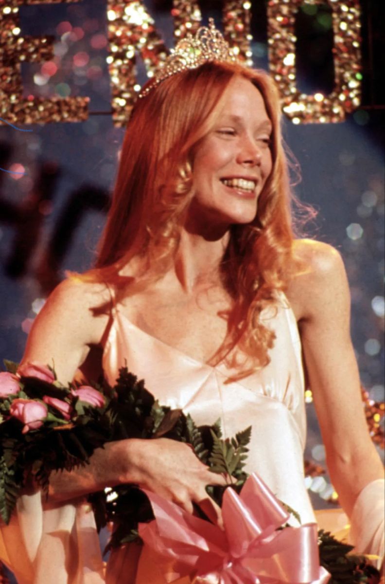 Courtney Love Never Asked for It Vanity Teen 虚荣青年 Carrie by Brian De Palma