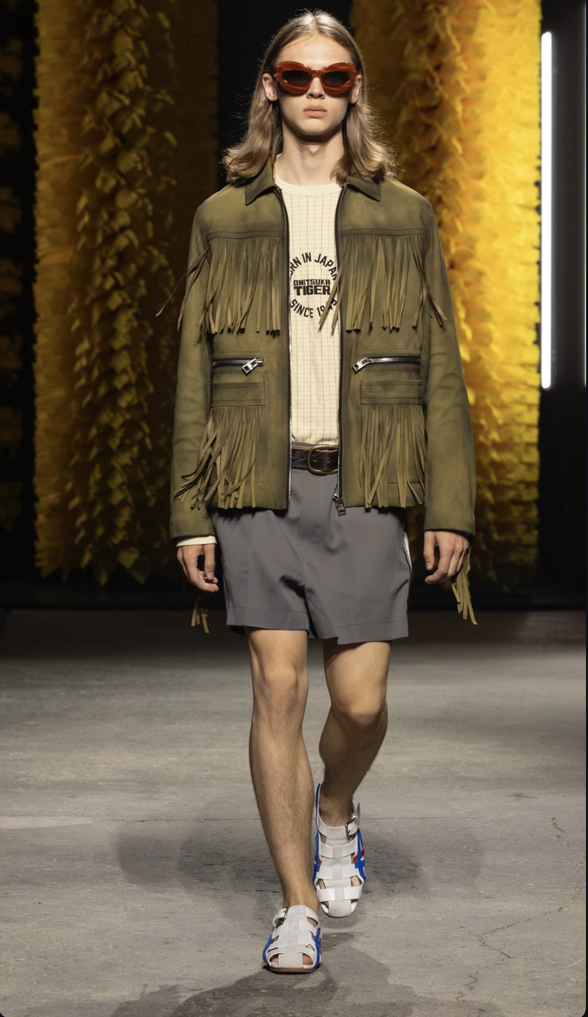 Onitsuka Tiger Takes SS27 to the Road Vanity Teen Onitsuka Tiger SS27 Look38