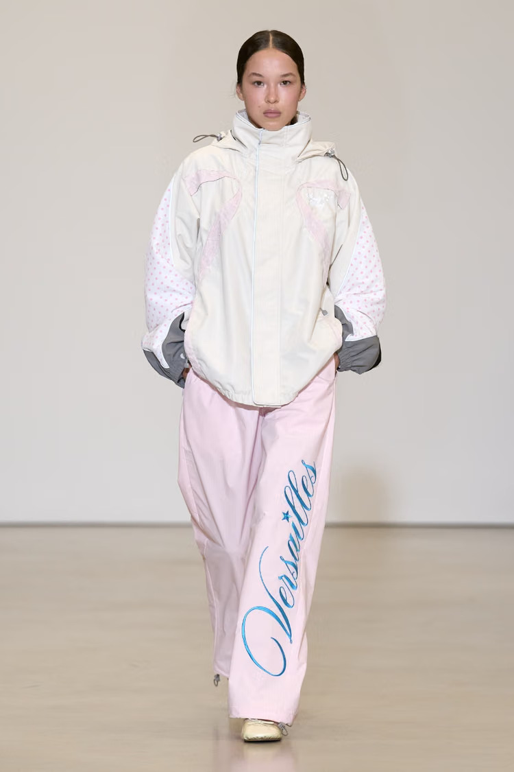 Sandy Liang SS27: Fairytale Sportswear, Ruffled Tracks and Gorp Fantasy Vanity Teen 虚荣青年 Sandy Liang, Spring/Summer 2027.