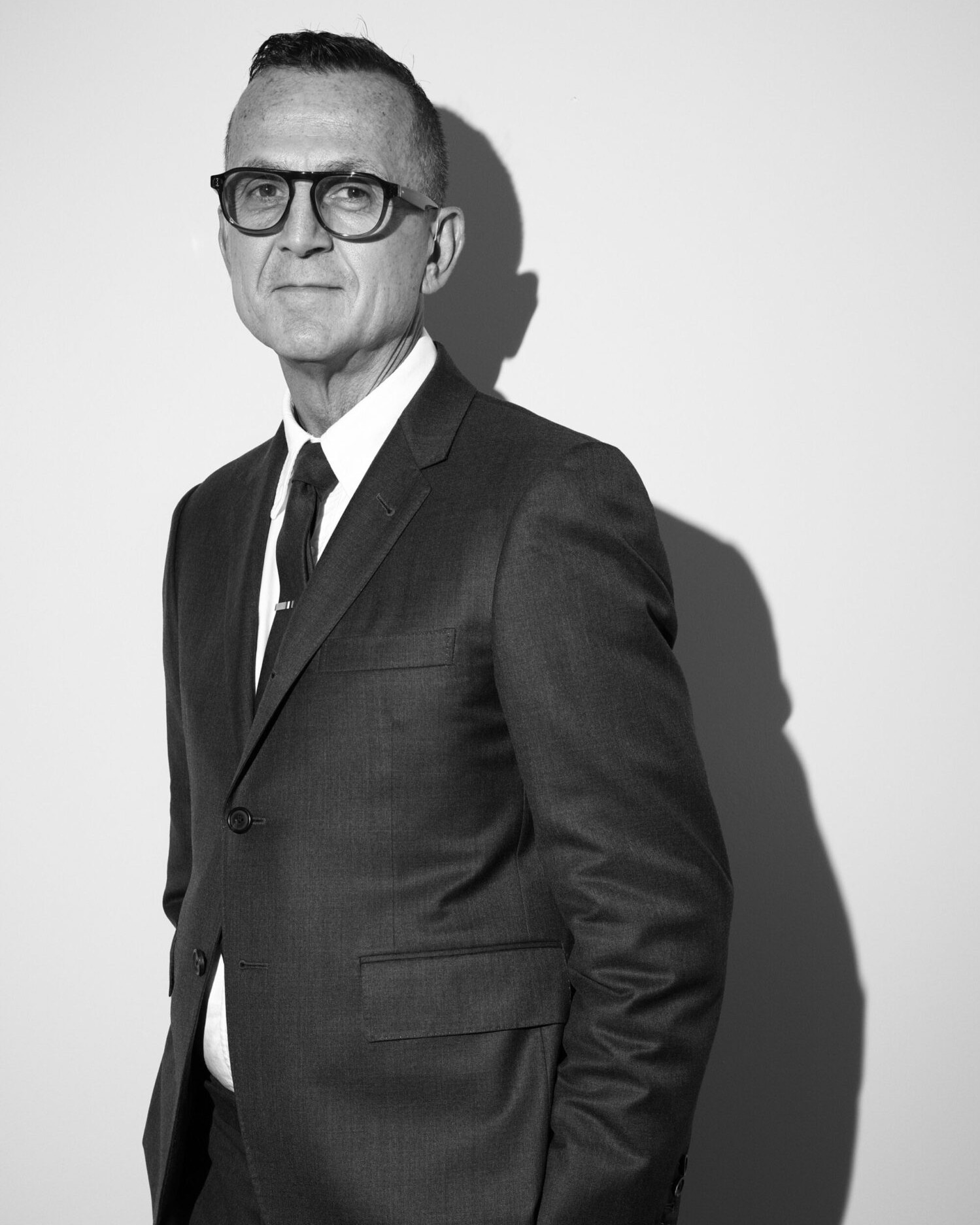 CFDA President Steven Kolb Placed on Leave After Shocking COS Show Incident at NYFW Vanity Teen 虚荣青年 Steven Kolb, President and CEO of the CFDA
