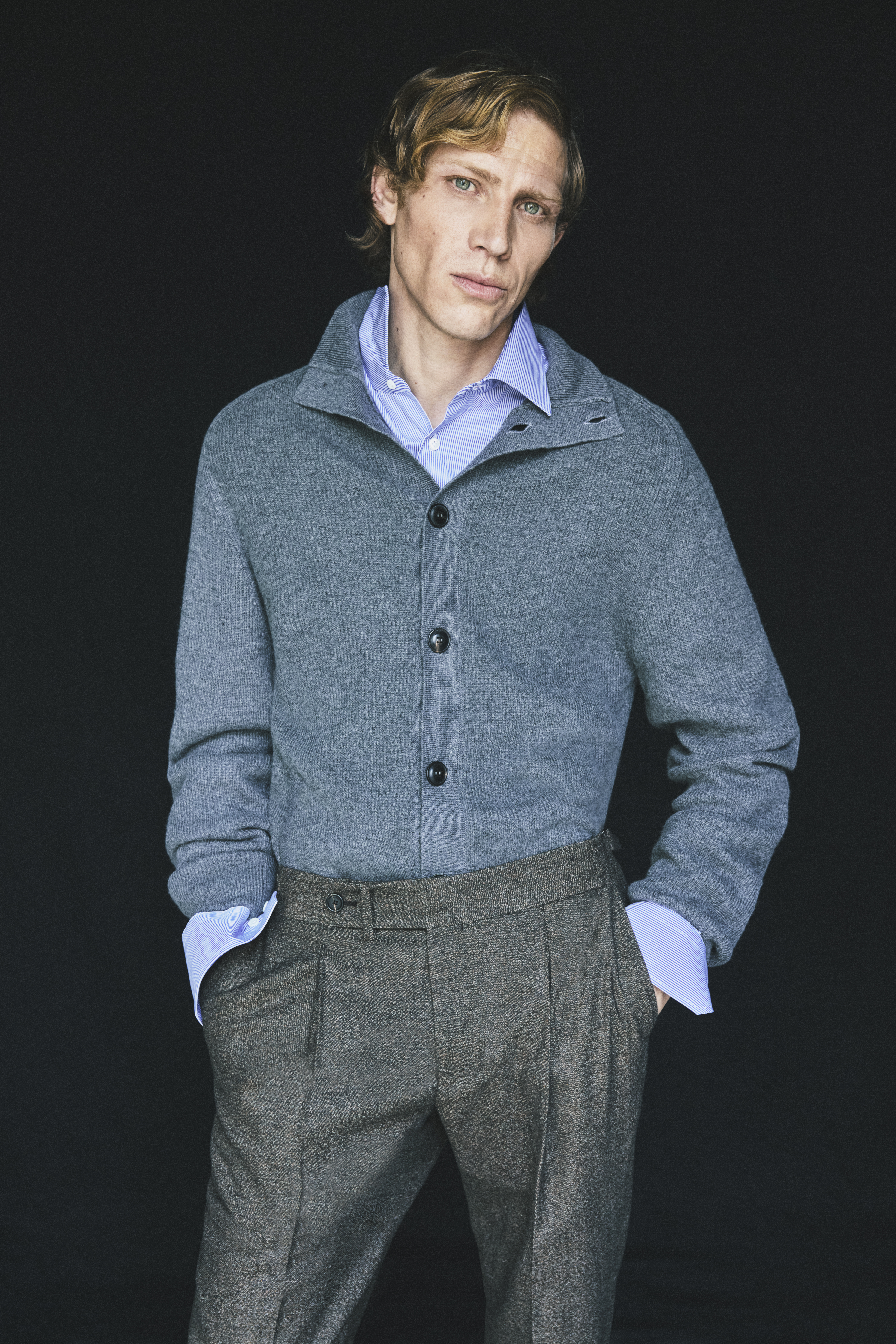 Pal Zileri FW 2026: Knitwear Takes Center Stage in Men's Elegance Vanity Teen Pal Zileri FW 2026: Knitwear Takes Center Stage in Men's Elegance Pal Zileri FW 2026: Knitwear Takes Center Stage in Men's Elegance Vanity Teen