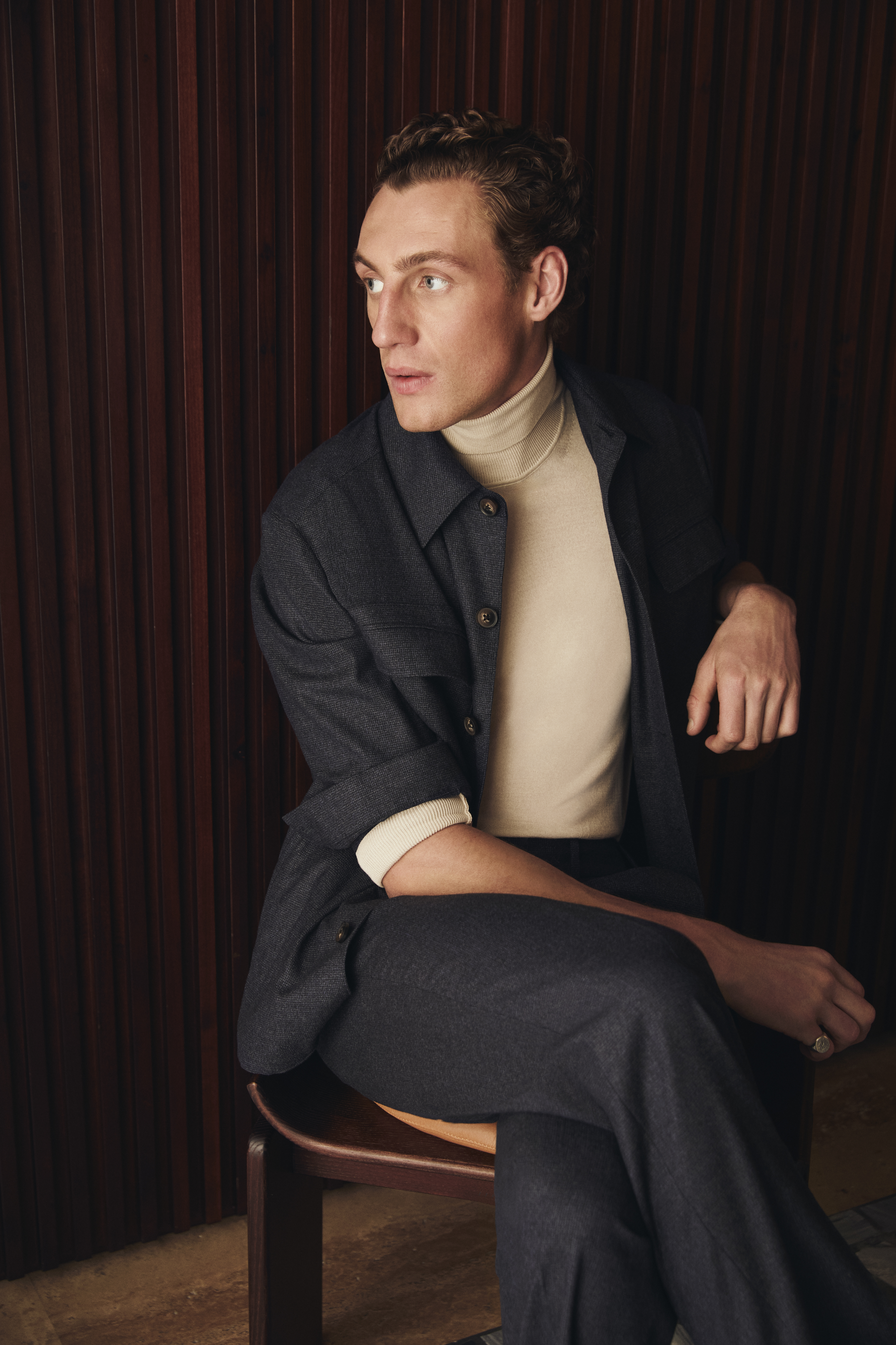 Pal Zileri FW 2026: Knitwear Takes Center Stage in Men's Elegance Vanity Teen Pal Zileri FW 2026: Knitwear Takes Center Stage in Men's Elegance Pal Zileri FW 2026: Knitwear Takes Center Stage in Men's Elegance Vanity Teen