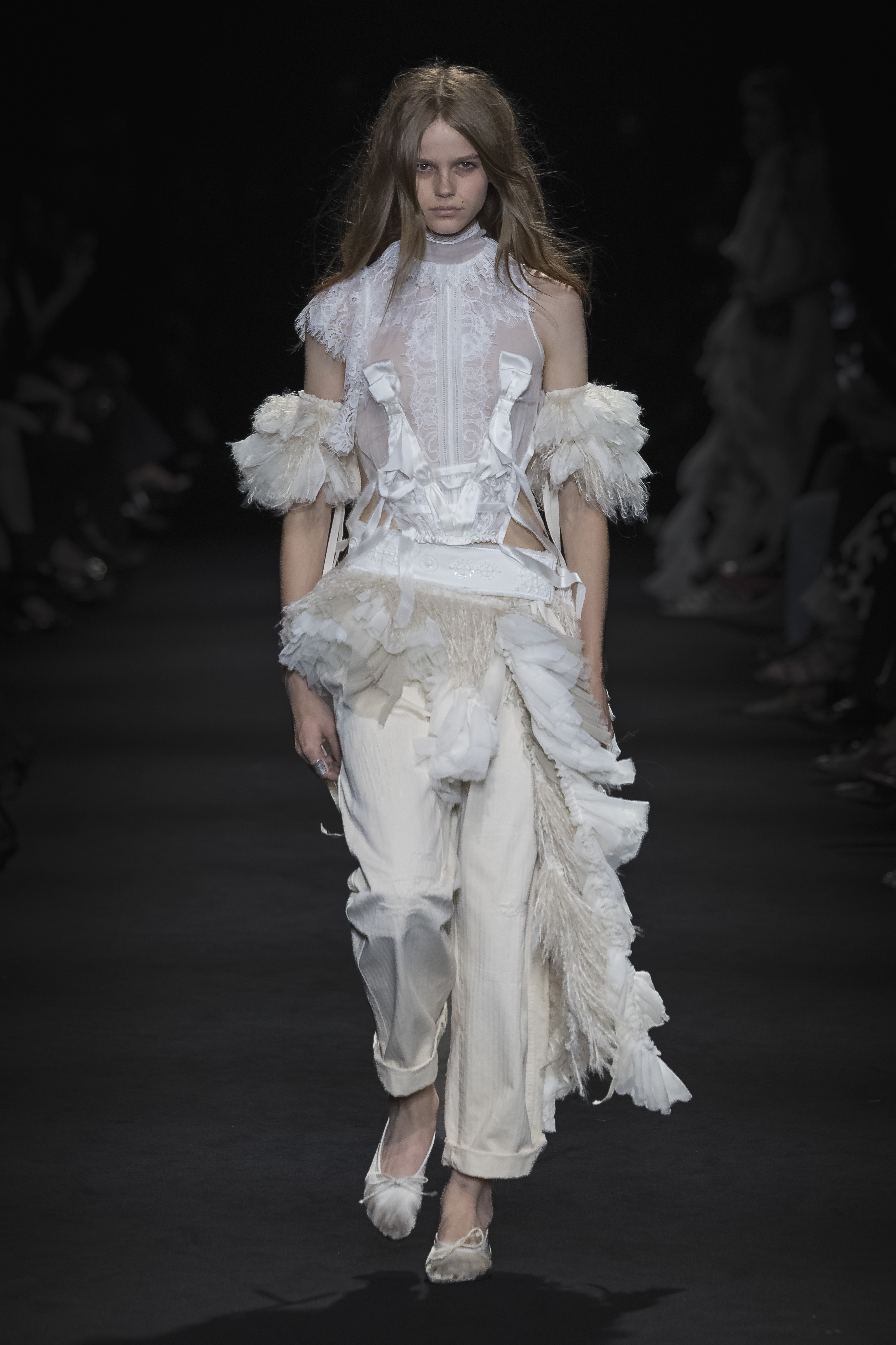 Ann Demeulemeester SS27 Was Born from the Dust of the Desert Vanity Teen Ann Demeulemeester