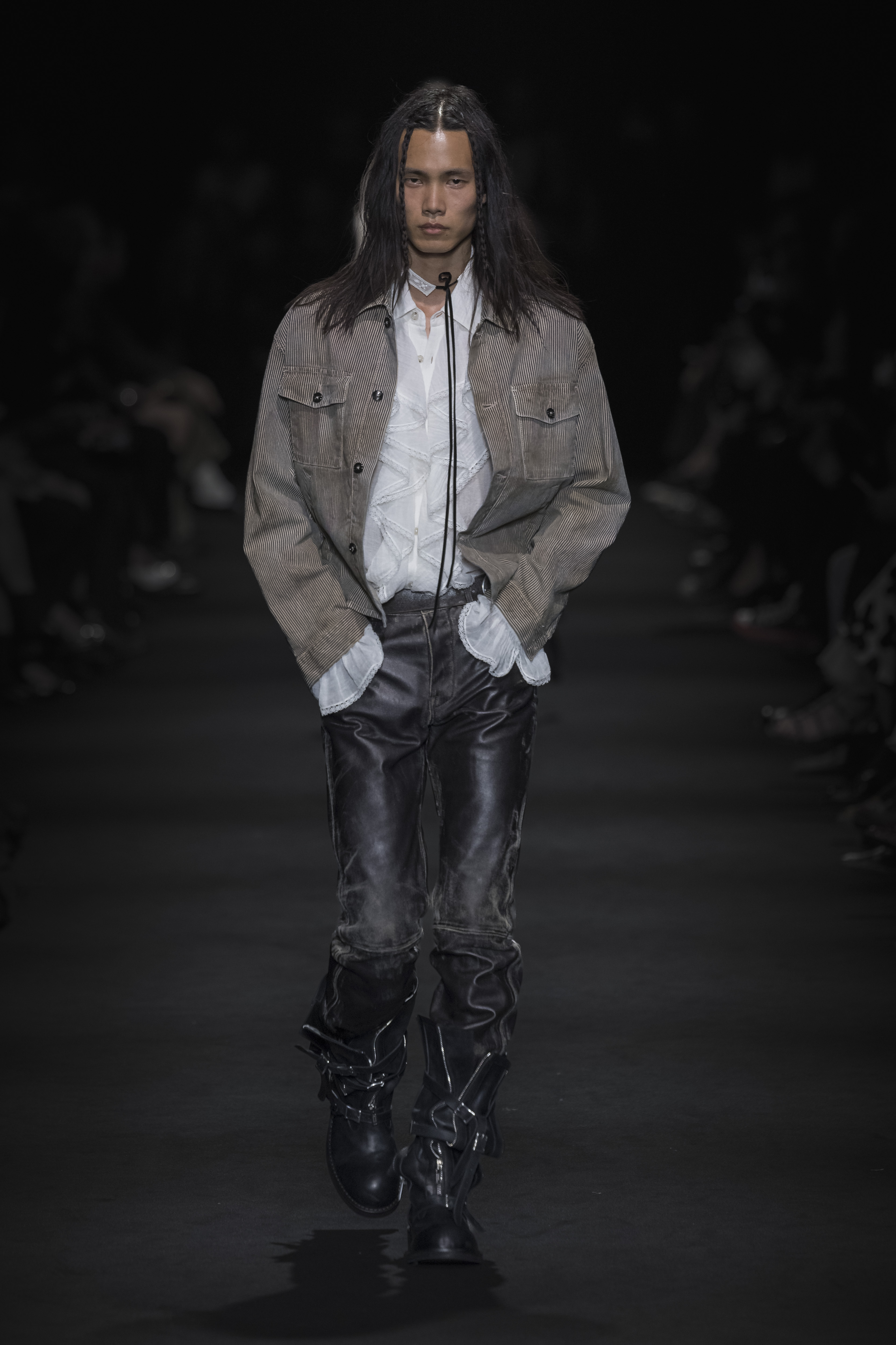 Ann Demeulemeester SS27 Was Born from the Dust of the Desert Vanity Teen Model on the runway at the Ann Demeulemeester fashion show in Paris, Spring Summer 2027 Ready To Wear Fashion Week