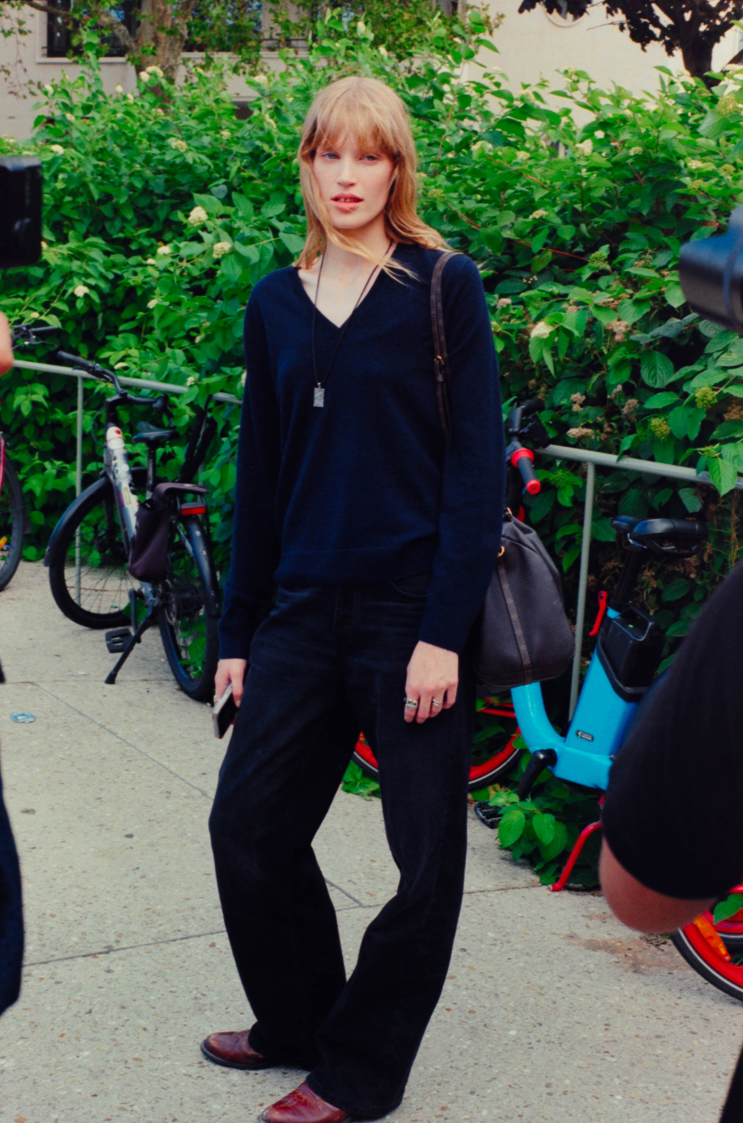 MODELS OFF DUTY – NO REHEARSAL MODELS OFF DUTY – NO REHEARSAL Vanity Teen