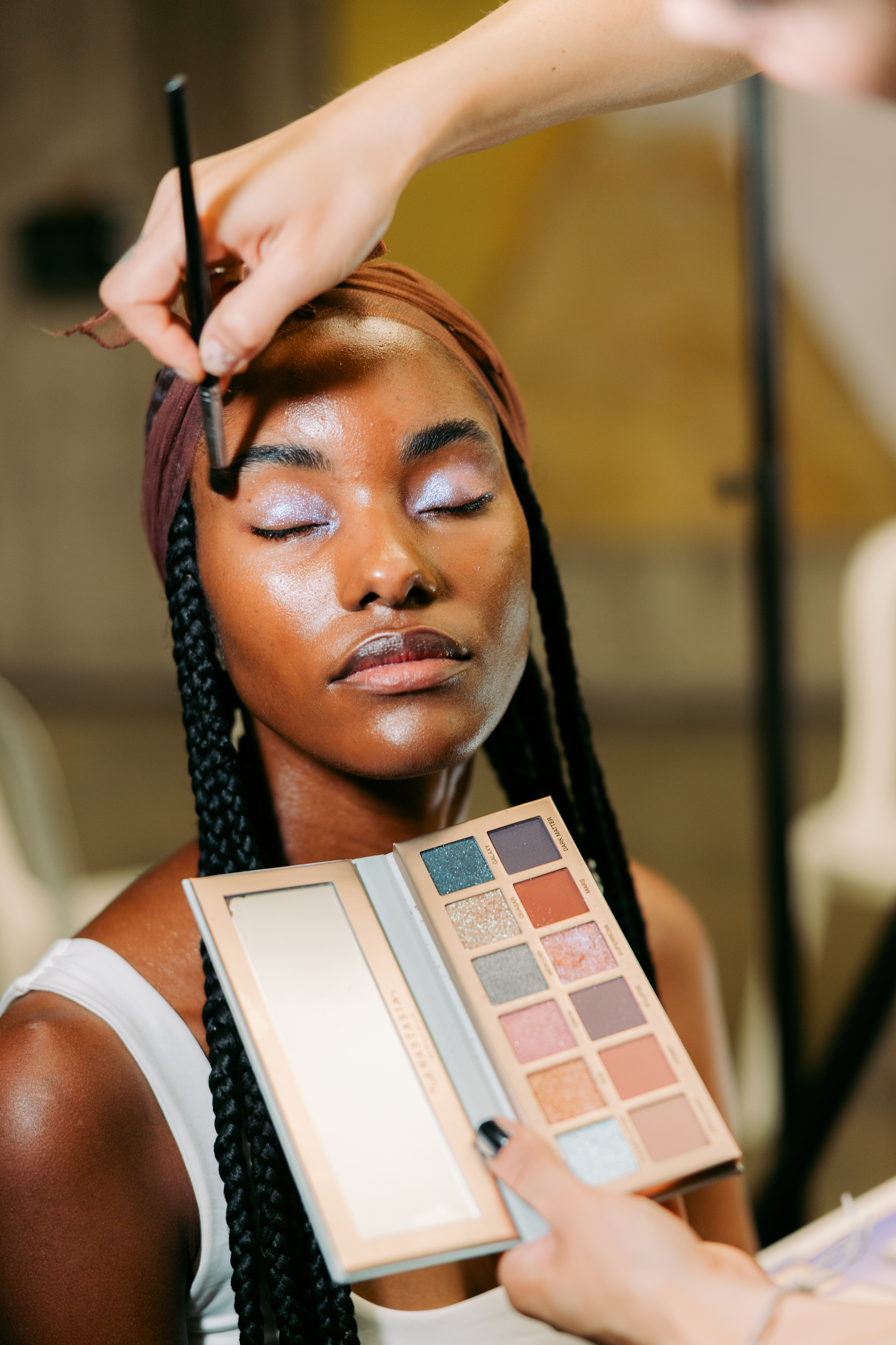 The Glam at the Fashion Shows Spring Summer 2027: How Does It Work? Vanity Teen The Glam at the Fashion Shows Spring Summer 2027: How Does It Work? The Glam at the Fashion Shows Spring Summer 2027: How Does It Work? Vanity Teen