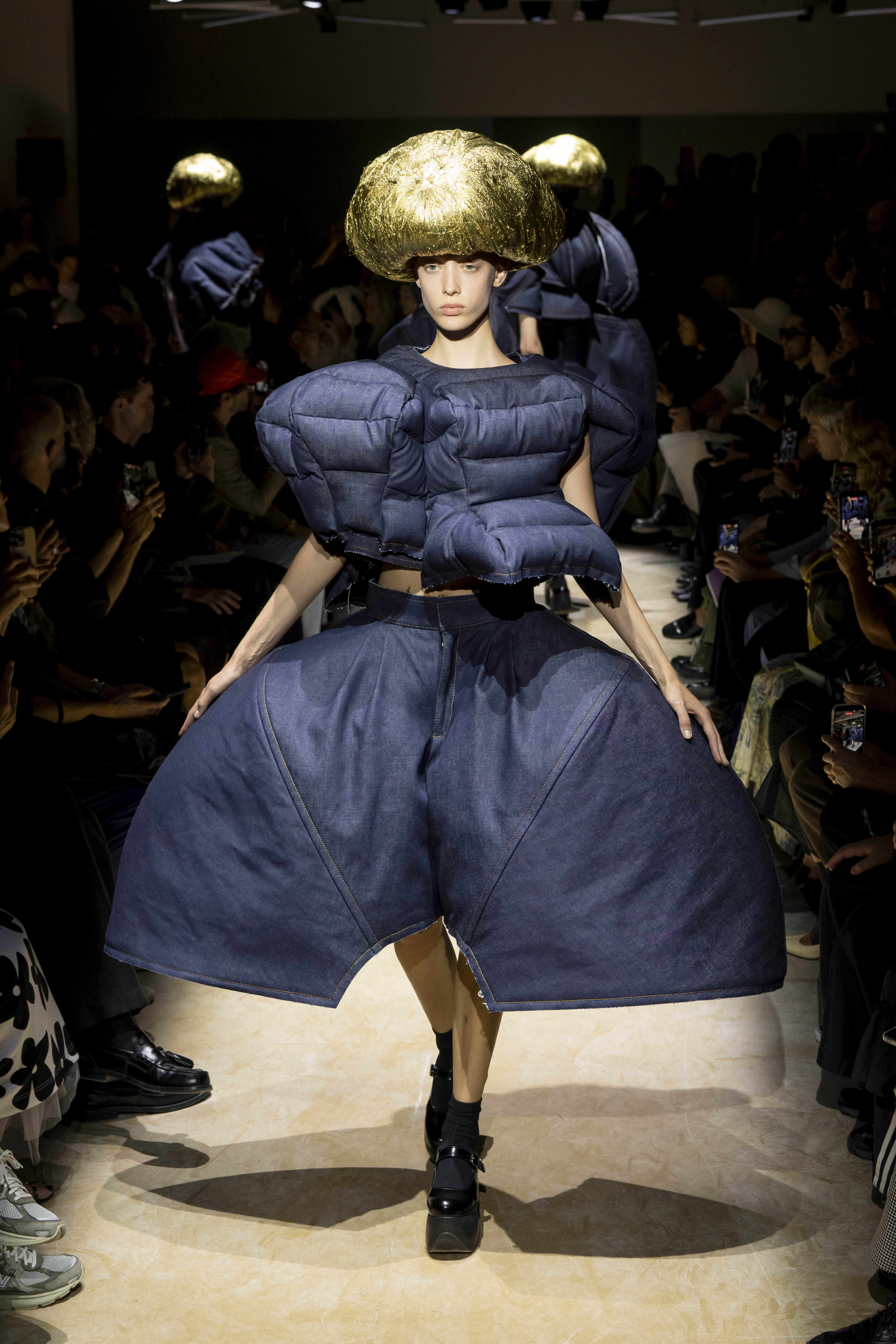 Comme des Garçons SS27: Royalty Is a Fairytale Now Vanity Teen Comme des Garçons SS27
