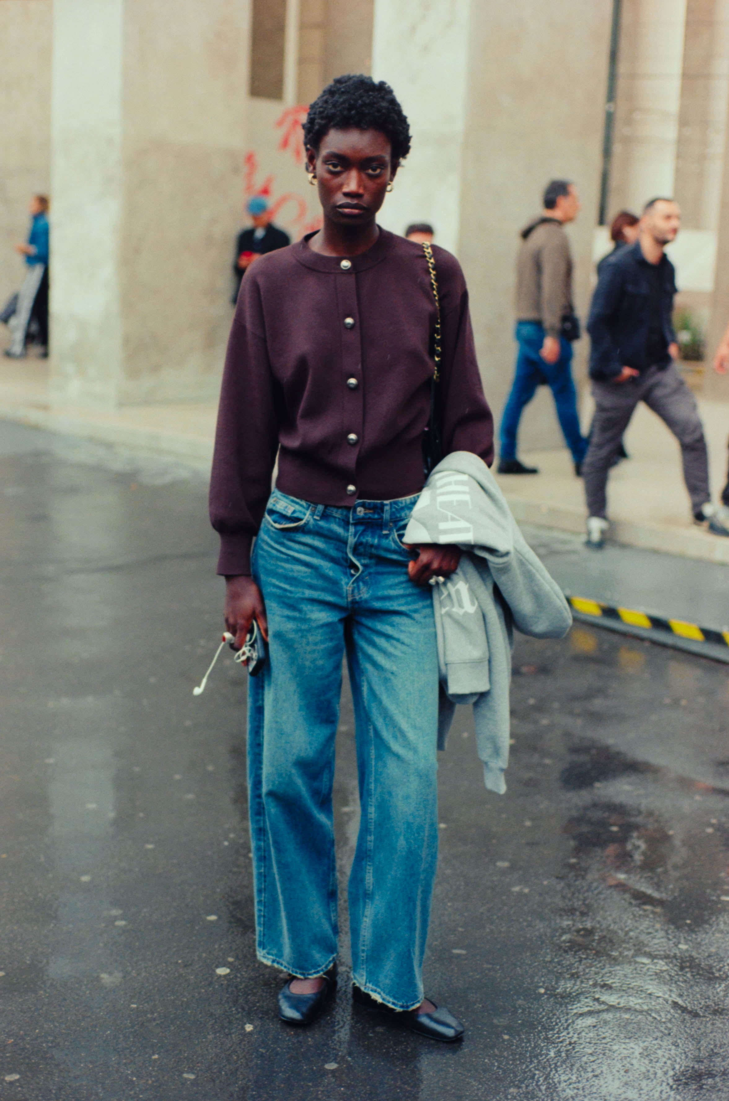 MODELS OFF DUTY – NO REHEARSAL MODELS OFF DUTY – NO REHEARSAL Vanity Teen