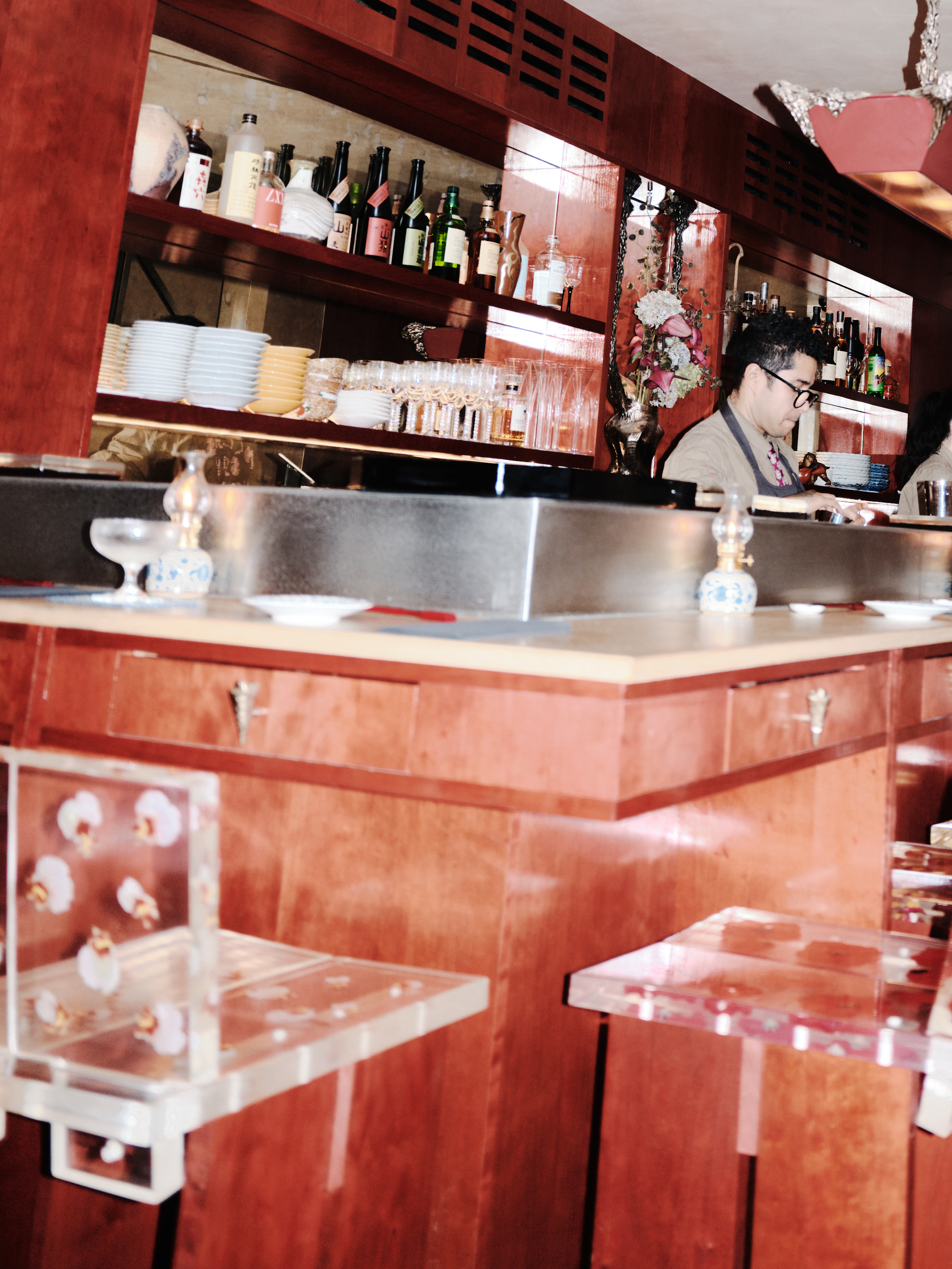 BAR NOMO - THE UMAMI THEORY OF PARIS Vanity Teen BAR NOMO - THE UMAMI THEORY OF PARIS BAR NOMO - THE UMAMI THEORY OF PARIS Vanity Teen