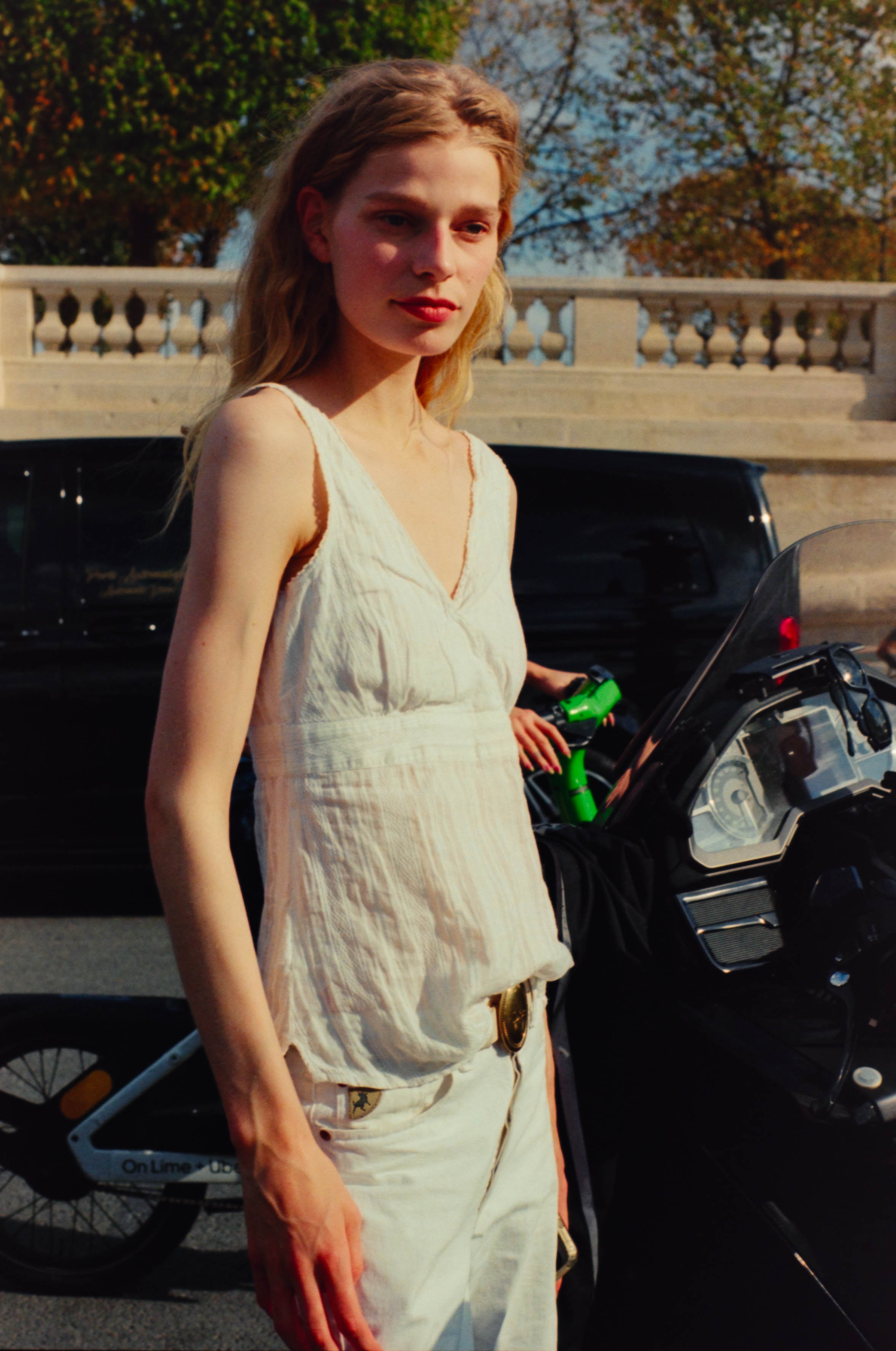 MODELS OFF DUTY – NO REHEARSAL MODELS OFF DUTY – NO REHEARSAL Vanity Teen