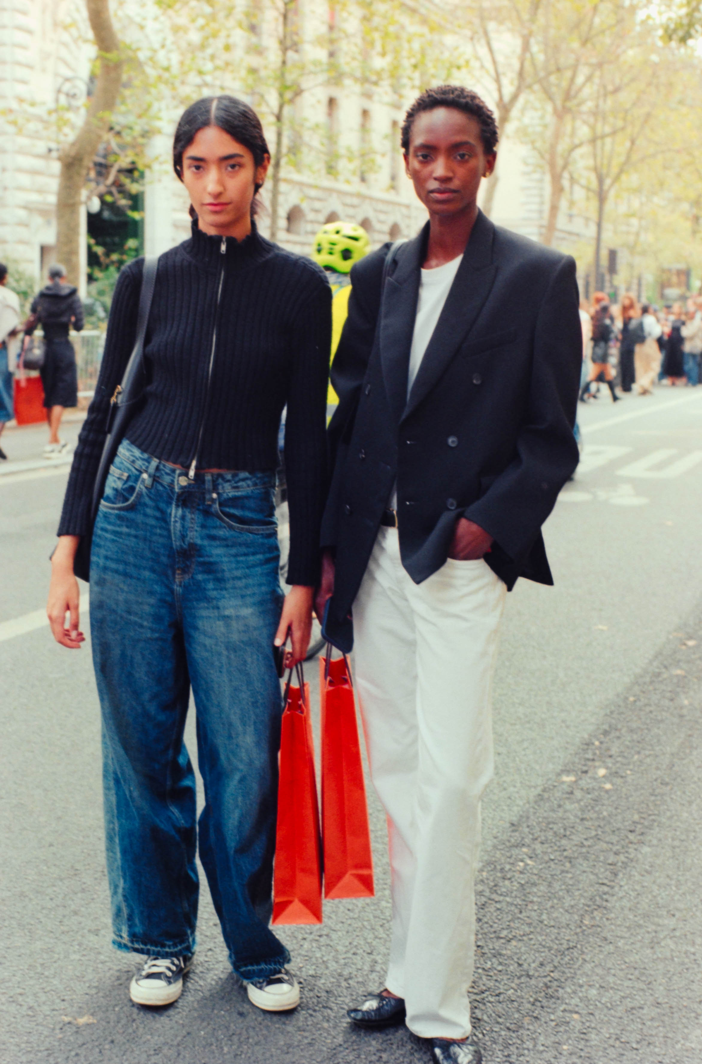 MODELS OFF DUTY – NO REHEARSAL MODELS OFF DUTY – NO REHEARSAL Vanity Teen
