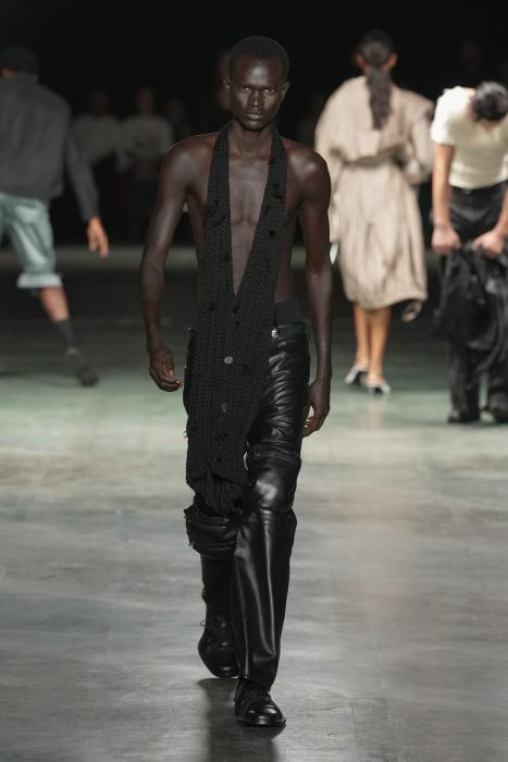 ALAINPAUL SPRING/SUMMER 2027: WHEN DOES THE BODY STOP OBEYING? ALAINPAUL SPRING/SUMMER 2027: WHEN DOES THE BODY STOP OBEYING? Vanity Teen