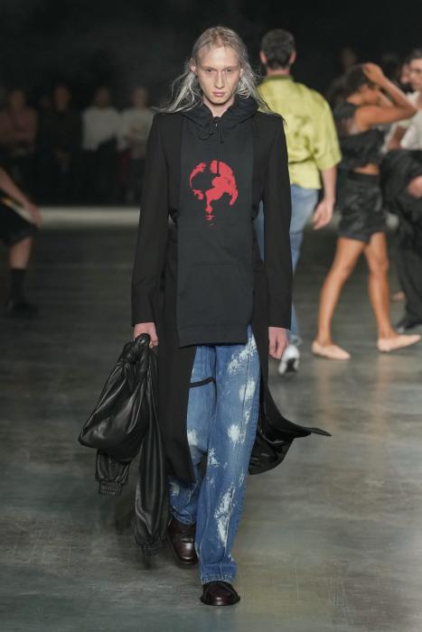 ALAINPAUL SPRING/SUMMER 2027: WHEN DOES THE BODY STOP OBEYING? Vanity Teen ALAINPAUL SPRING/SUMMER 2027: WHEN DOES THE BODY STOP OBEYING? ALAINPAUL SPRING/SUMMER 2027: WHEN DOES THE BODY STOP OBEYING? Vanity Teen