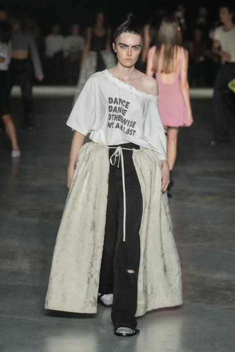ALAINPAUL SPRING/SUMMER 2027: WHEN DOES THE BODY STOP OBEYING? Vanity Teen ALAINPAUL SPRING/SUMMER 2027: WHEN DOES THE BODY STOP OBEYING? ALAINPAUL SPRING/SUMMER 2027: WHEN DOES THE BODY STOP OBEYING? Vanity Teen