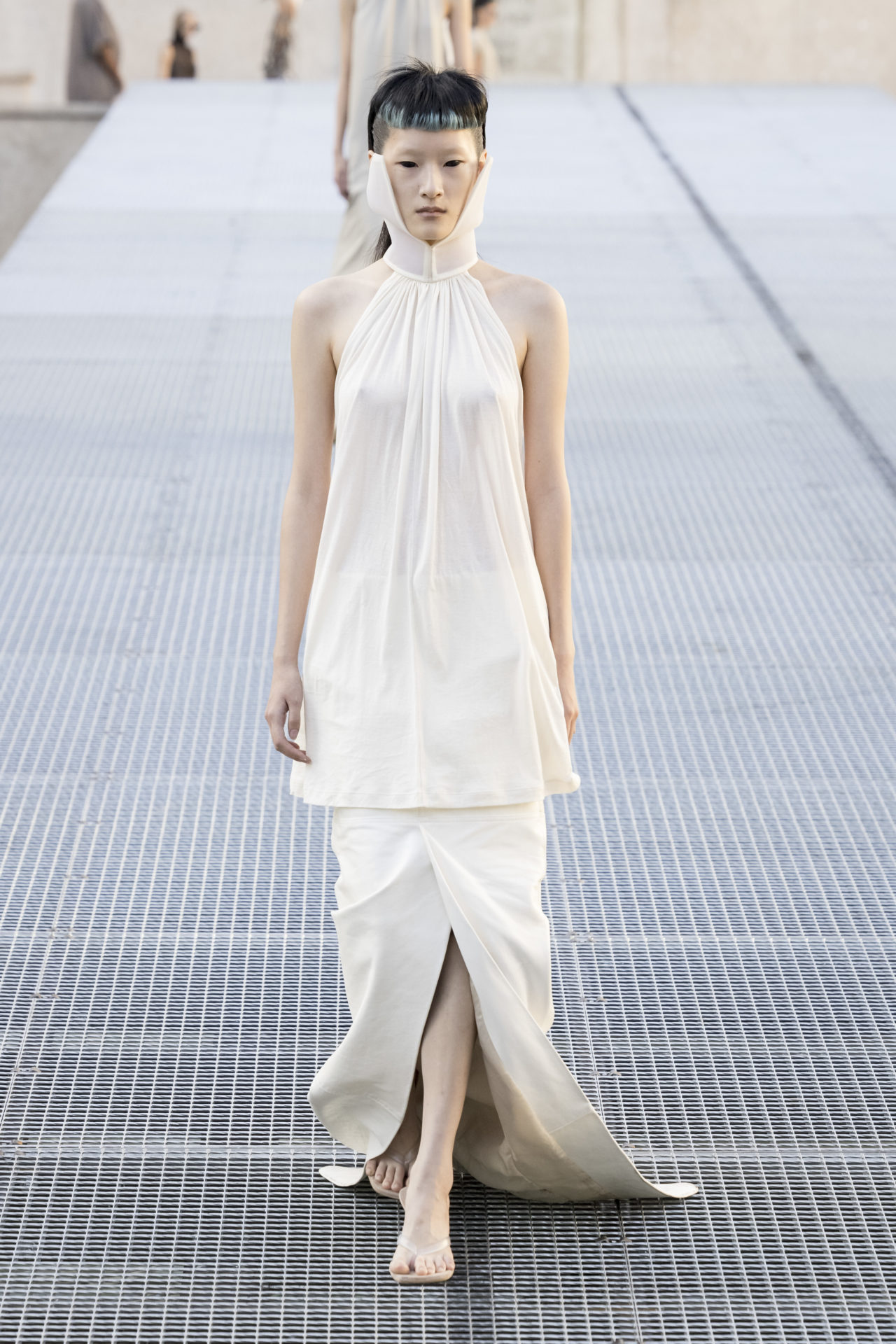 RICK OWENS SPRING/SUMMER 2027: WHO IS THE MUSE NOW? Vanity Teen Model on the runway at the Rick Owens fashion show in Paris, Spring Summer 2027 Ready To Wear Fashion Week, Runway Look #013