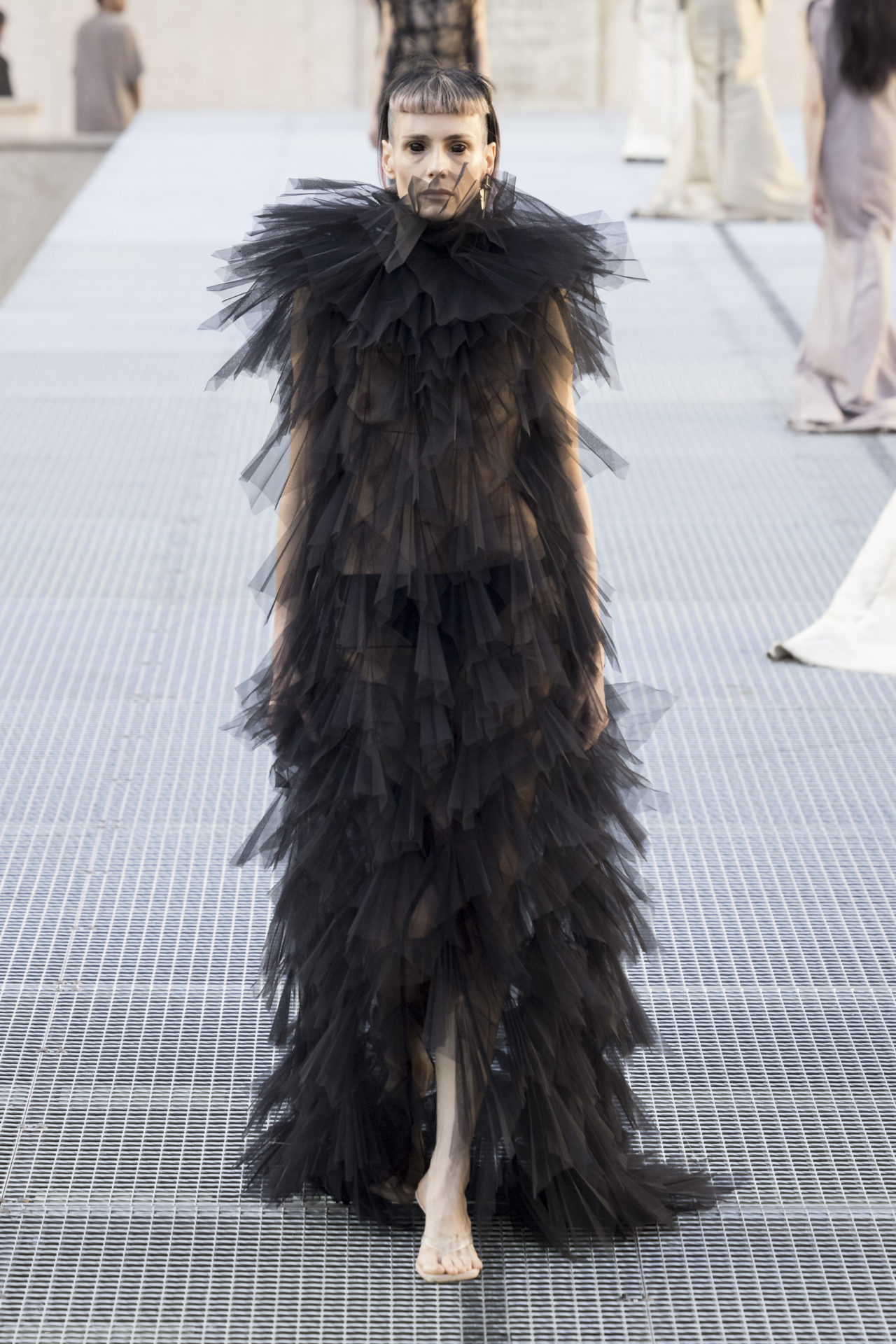 RICK OWENS SPRING/SUMMER 2027: WHO IS THE MUSE NOW? Vanity Teen Model on the runway at the Rick Owens fashion show in Paris, Spring Summer 2027 Ready To Wear Fashion Week, Runway Look #019