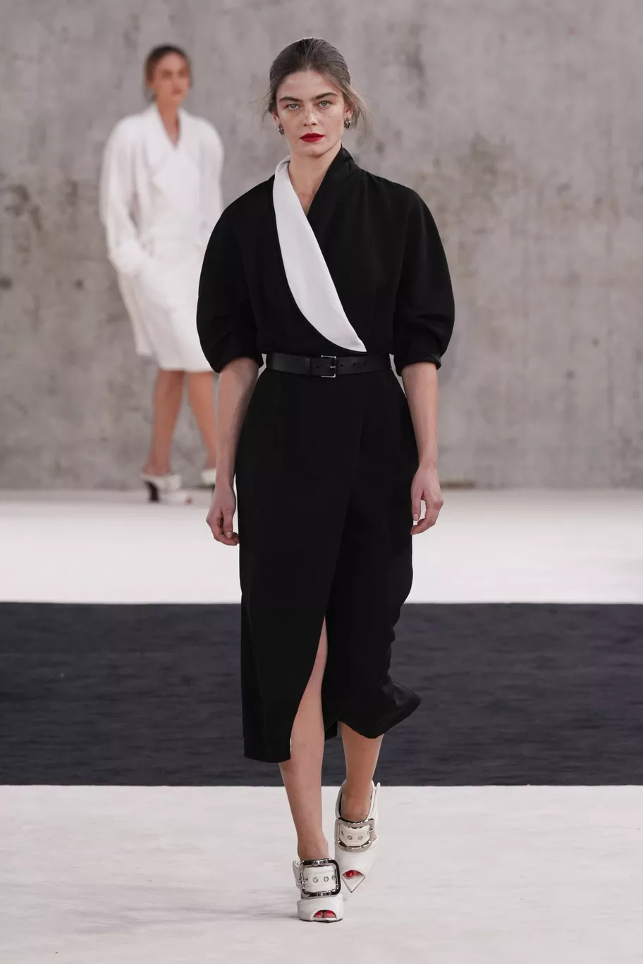 LANVIN SS27 - WHO OWNS THE GHOST? Vanity Teen LANVIN SS27 - WHO OWNS THE GHOST? LANVIN SS27 - WHO OWNS THE GHOST? Vanity Teen