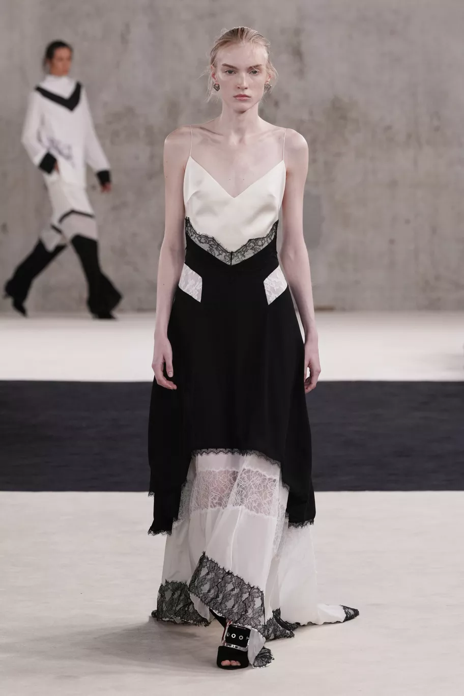 LANVIN SS27 - WHO OWNS THE GHOST? Vanity Teen LANVIN SS27 - WHO OWNS THE GHOST? LANVIN SS27 - WHO OWNS THE GHOST? Vanity Teen